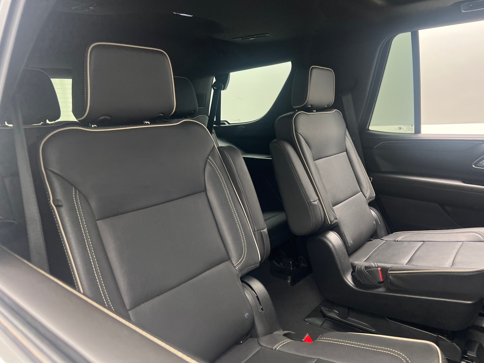 Thumbnail: 2023 GMC Yukon - 5