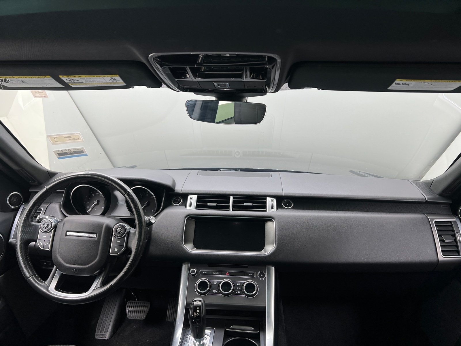 Thumbnail: 2017 Land Rover Range Rover Sport - 2