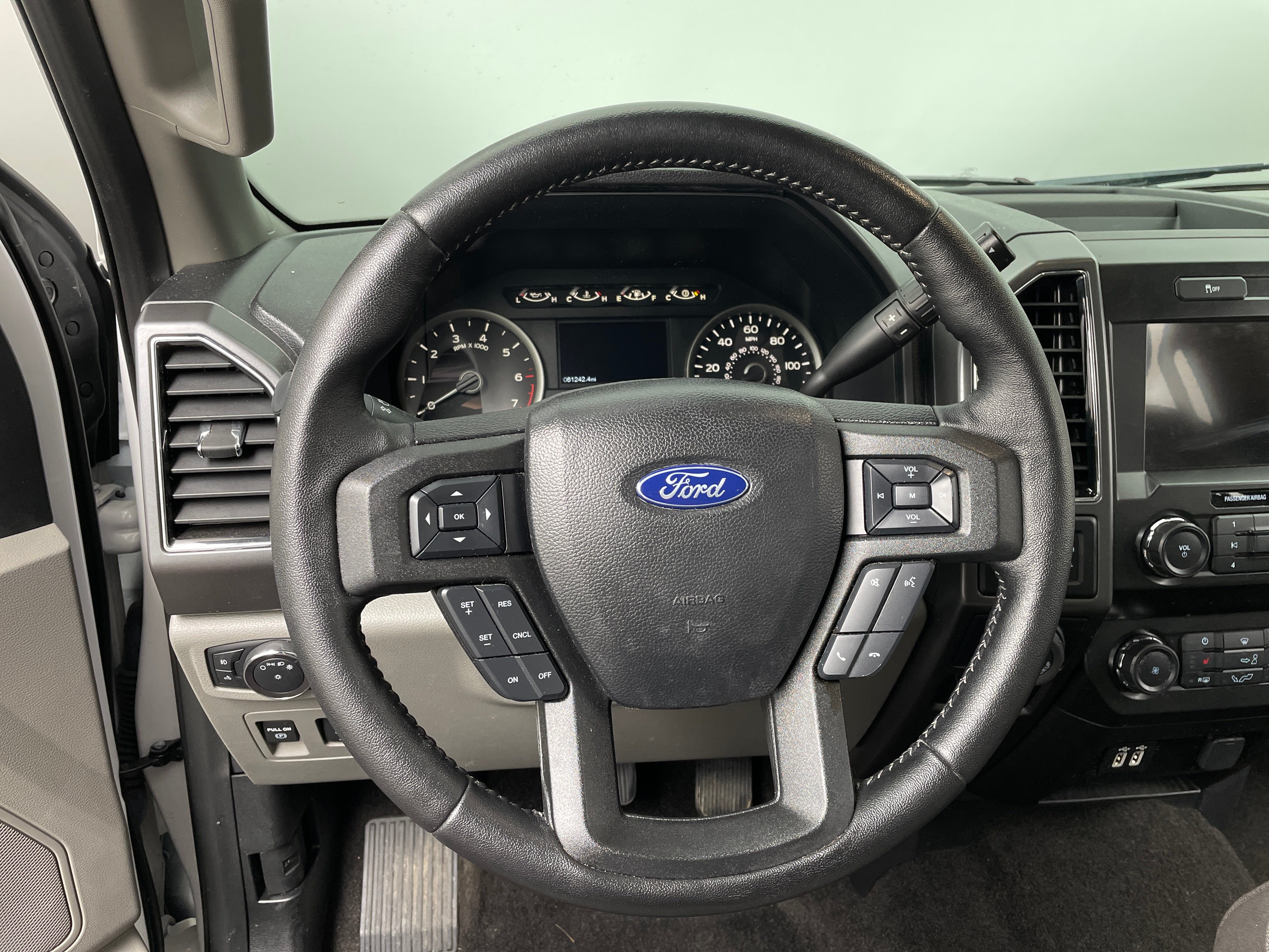 2019 Ford F-150 XLT - Photo 6