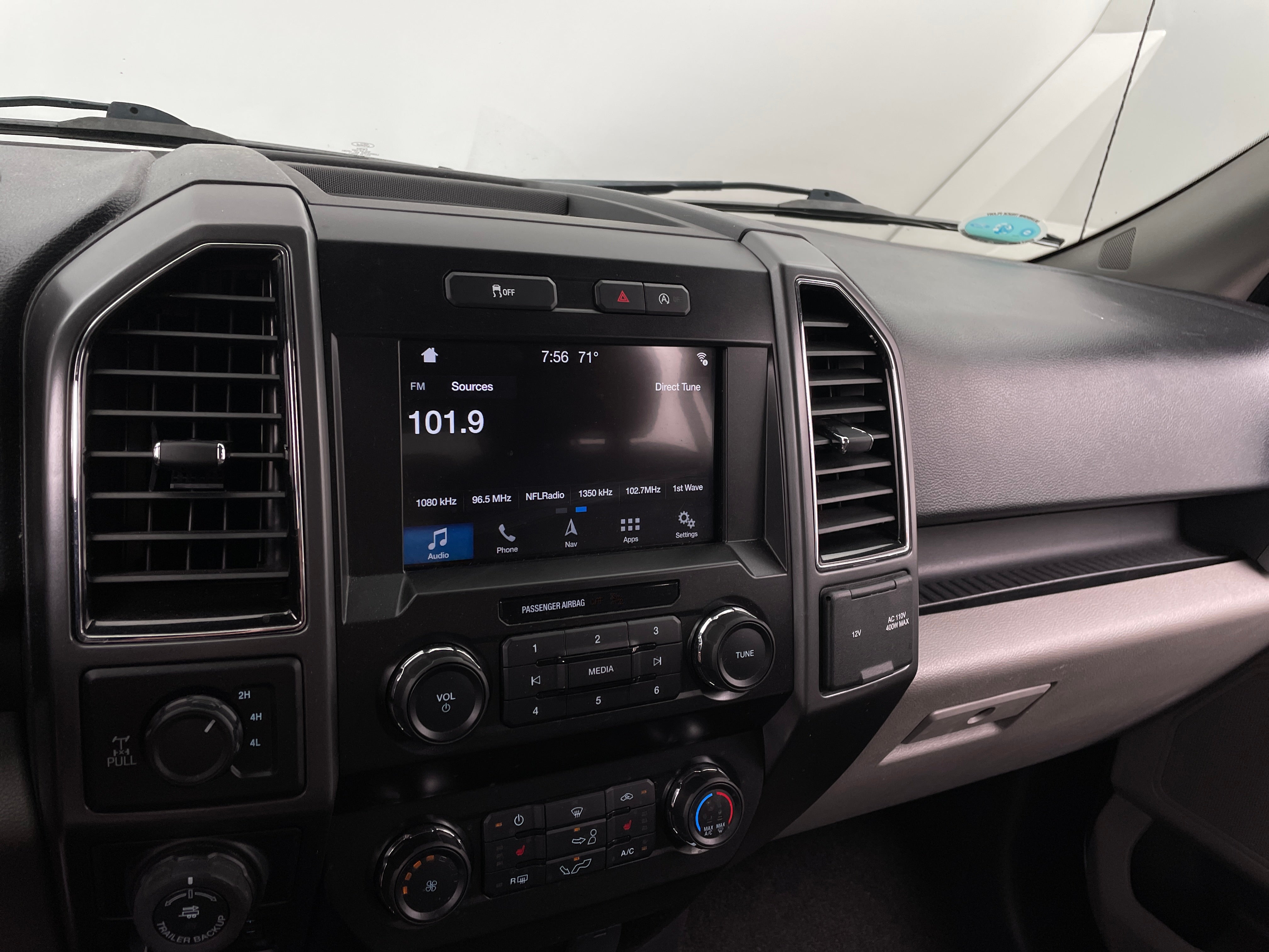 2019 Ford F-150 XLT - Photo 12