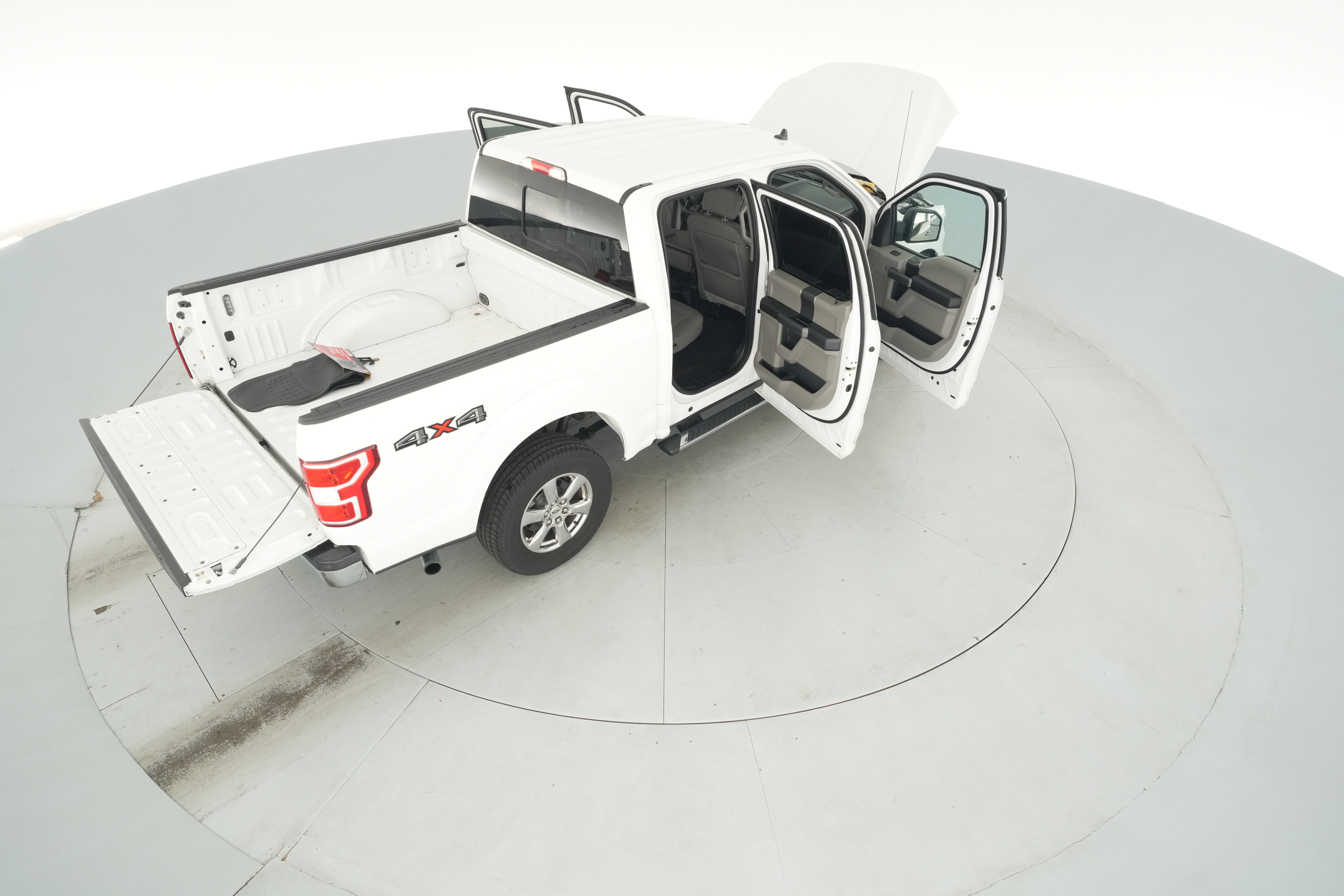 2019 Ford F-150 XLT - Photo 47