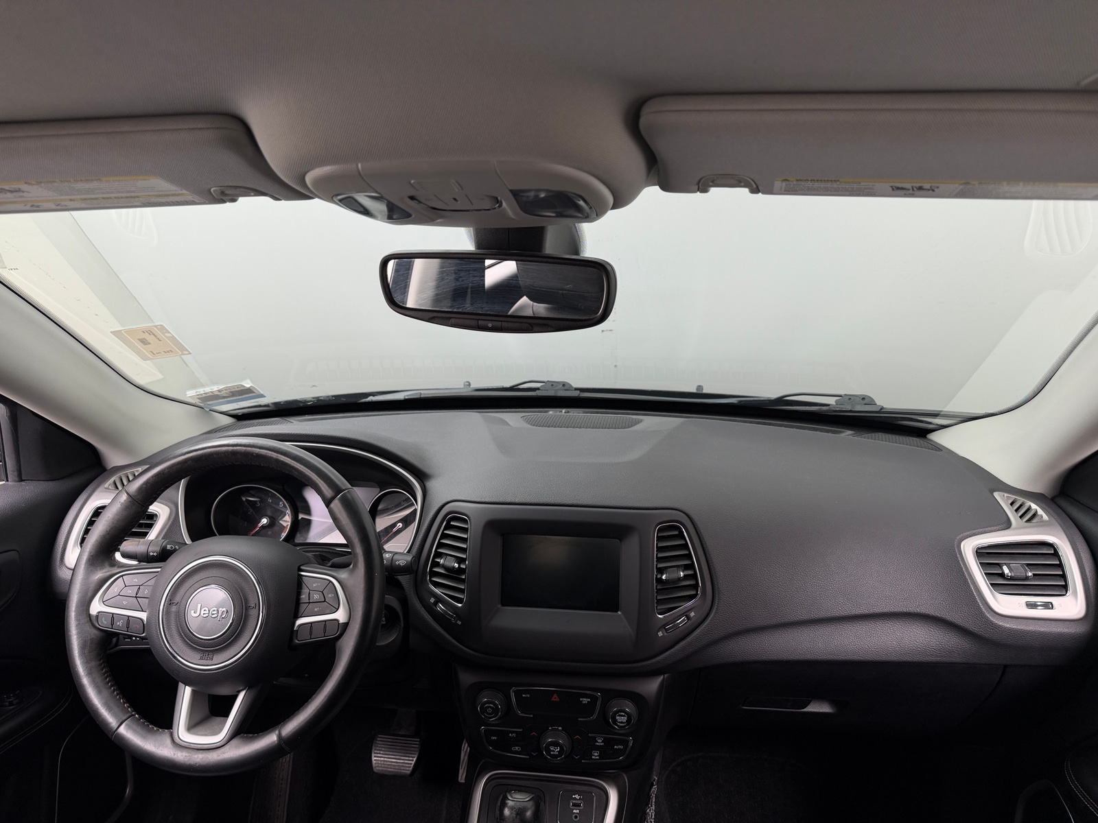 Thumbnail: 2019 Jeep Compass - 3