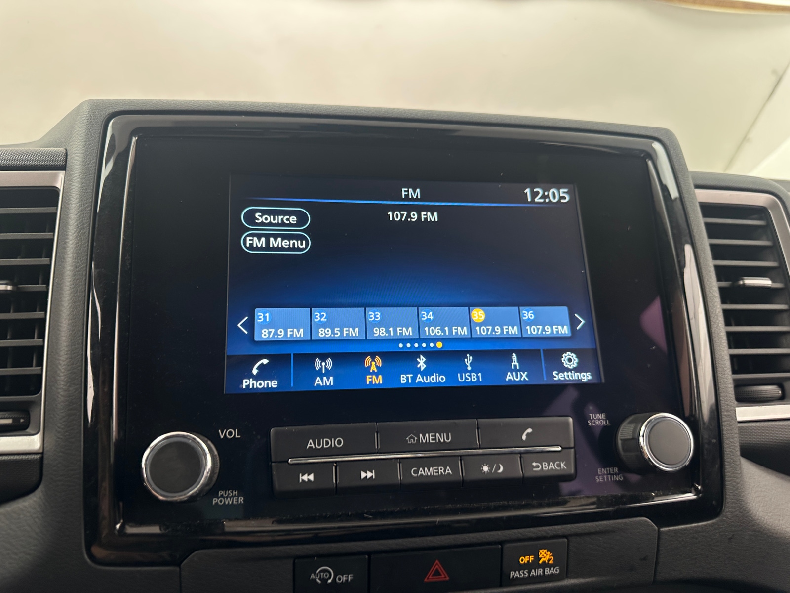 Thumbnail: 2024 Nissan Frontier - 4