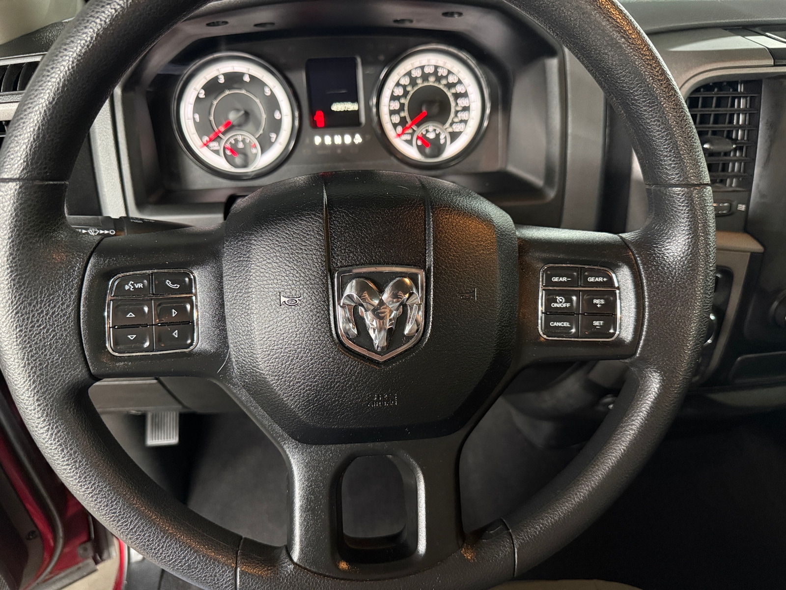 Thumbnail: 2019 RAM 1500 Classic - 5