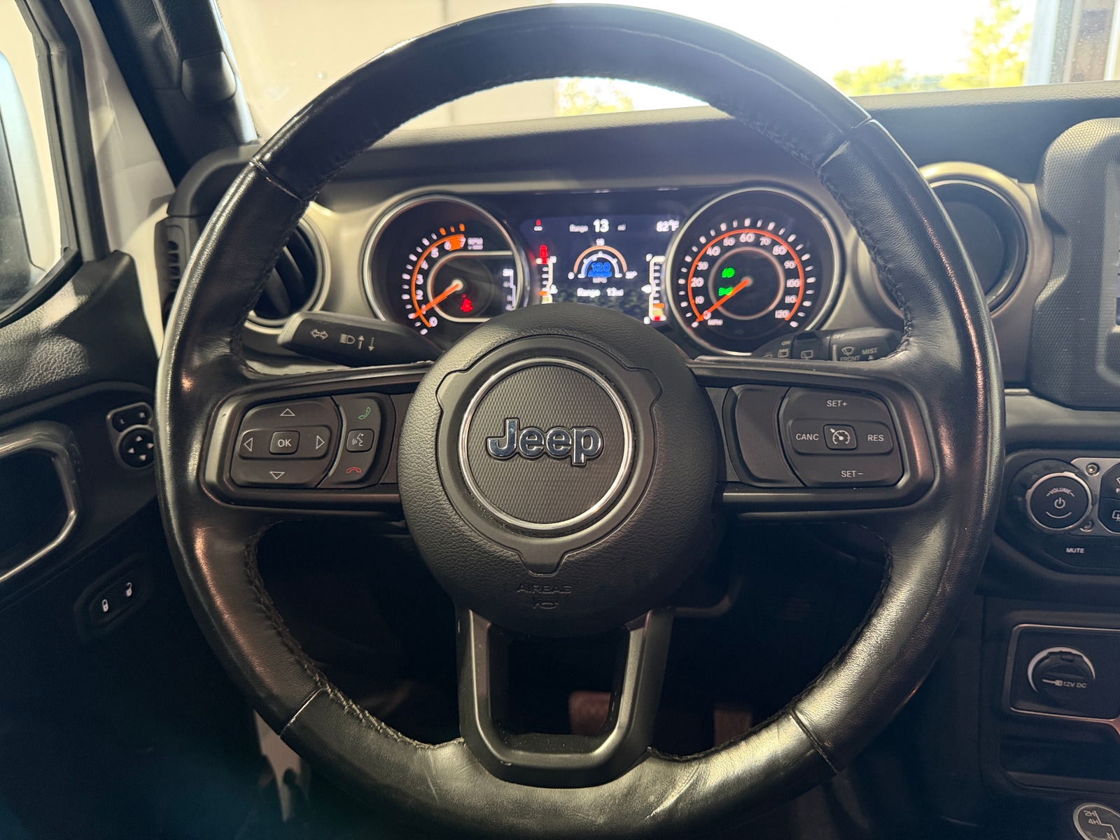Thumbnail: 2021 Jeep Wrangler - 5