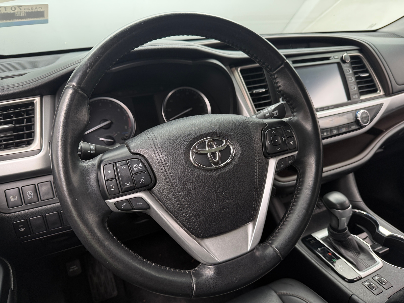 Thumbnail: 2019 Toyota Highlander - 4