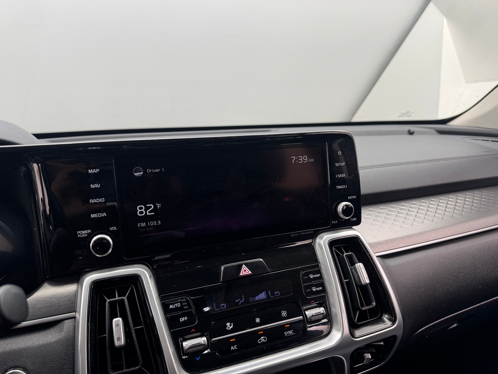 Thumbnail: 2021 Kia Sorento - 3
