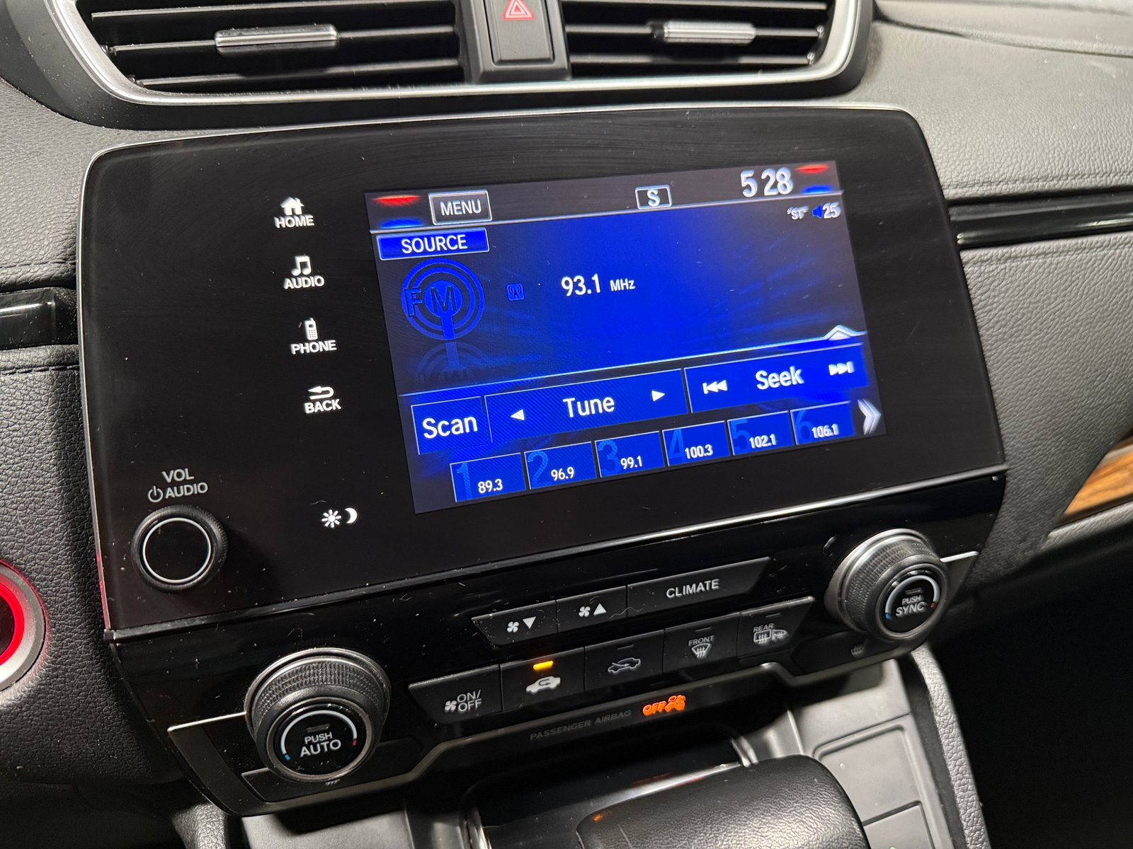 Thumbnail: 2018 Honda CR-V - 3
