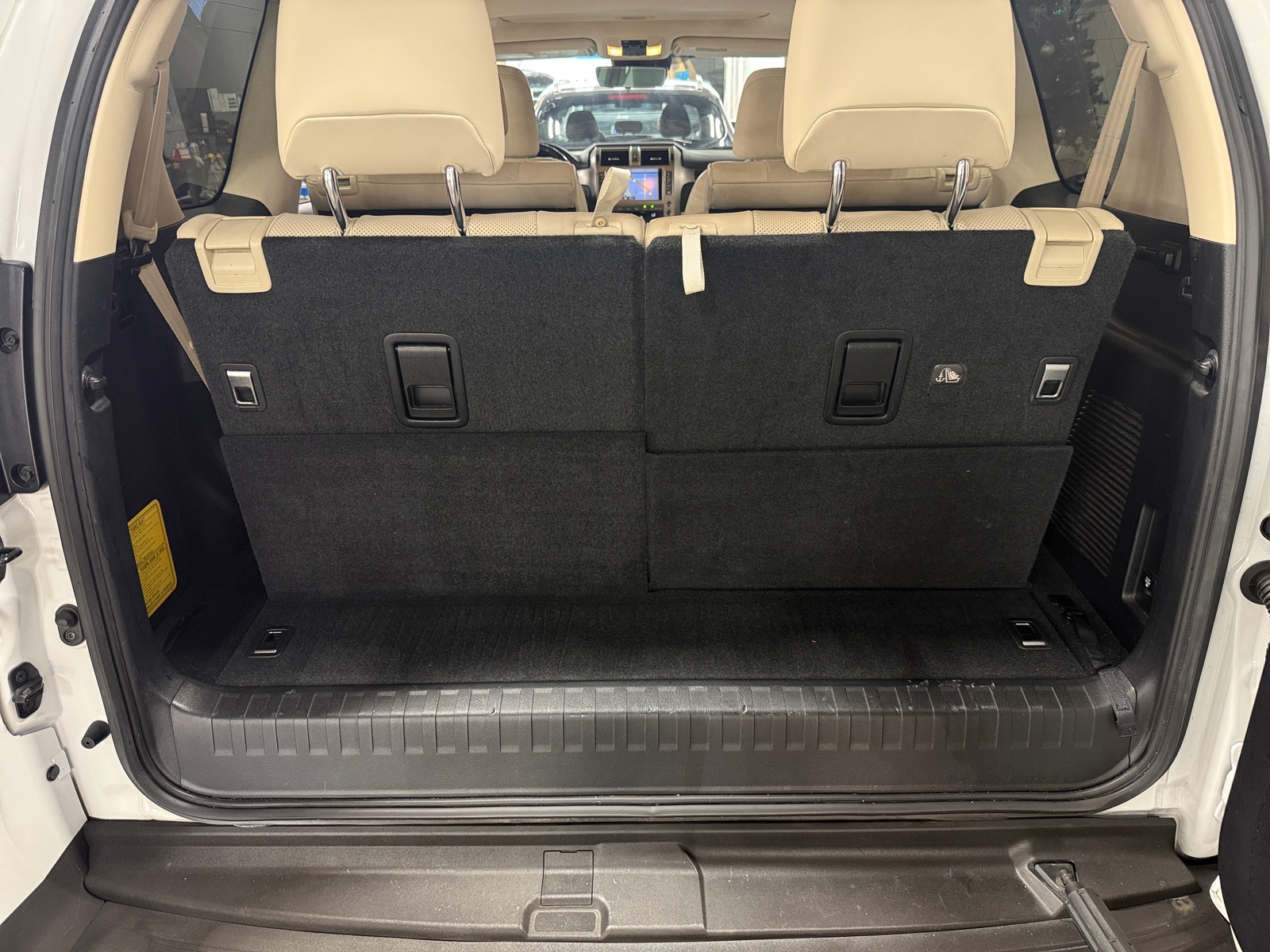 Thumbnail: 2021 Lexus GX - 6