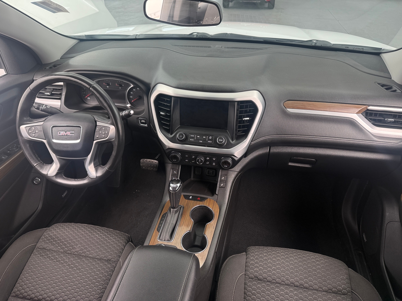 Thumbnail: 2019 GMC Acadia - 3