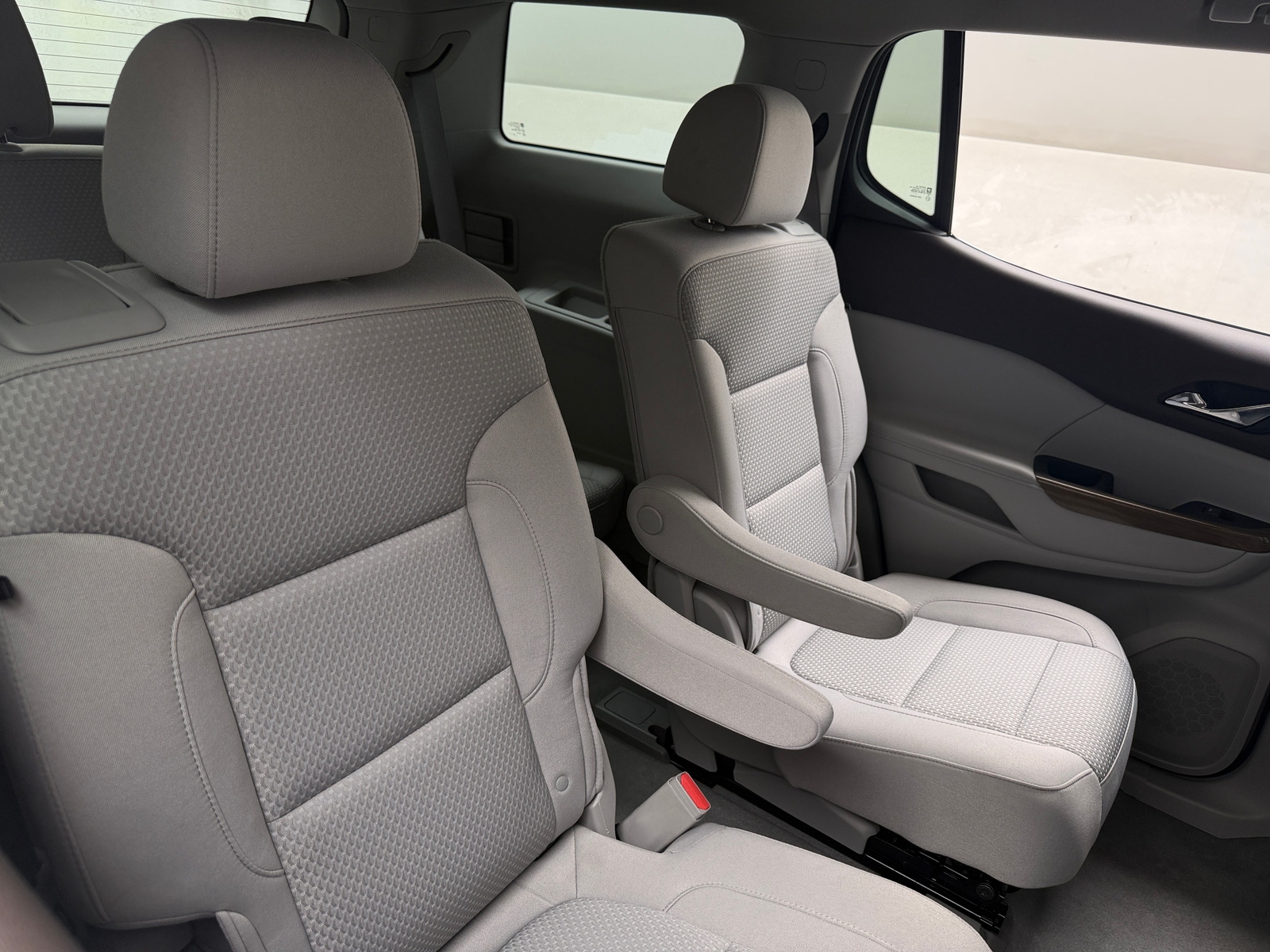 Thumbnail: 2023 GMC Acadia - 6