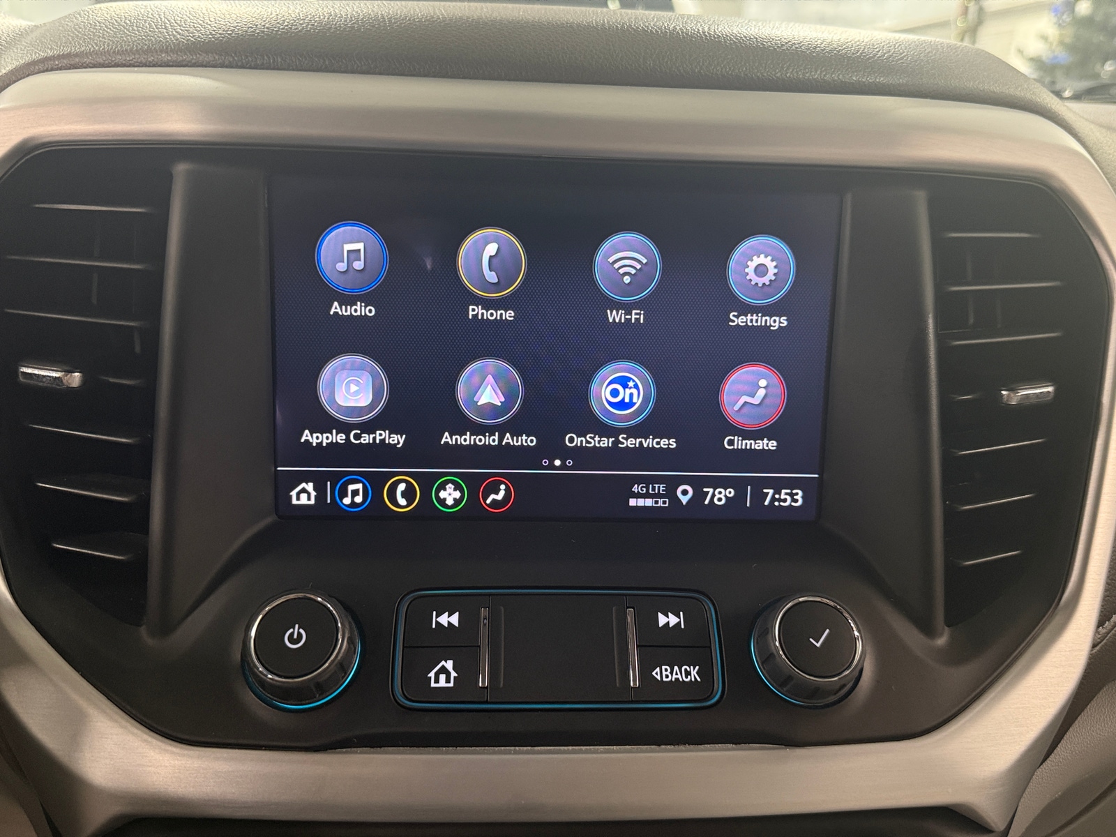 Thumbnail: 2023 GMC Acadia - 4