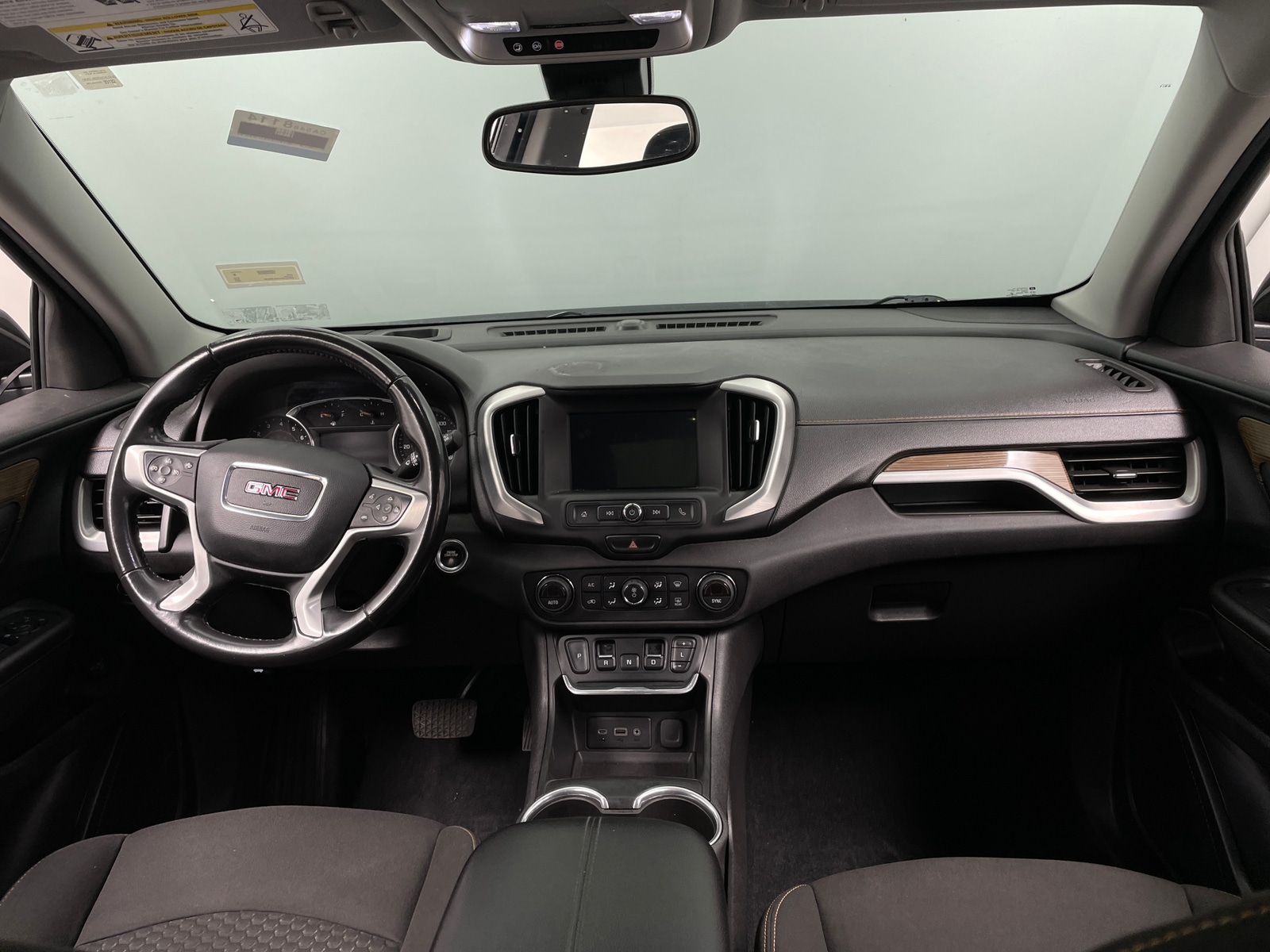 Thumbnail: 2021 GMC Terrain - 3