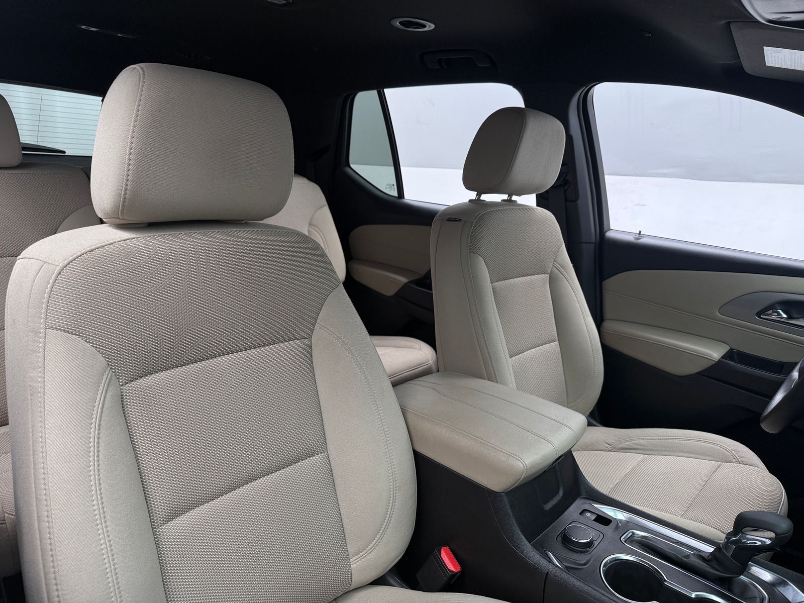 Thumbnail: 2023 Chevrolet Traverse - 2