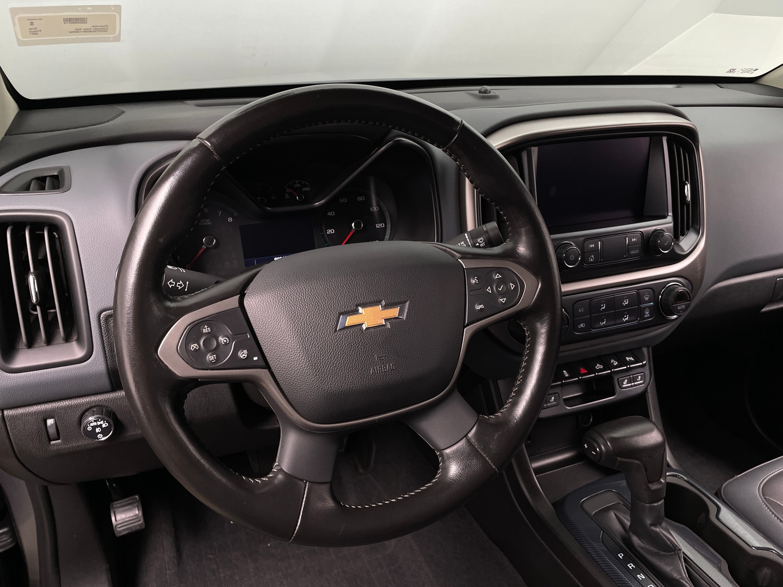 Thumbnail: 2021 Chevrolet Colorado - 5