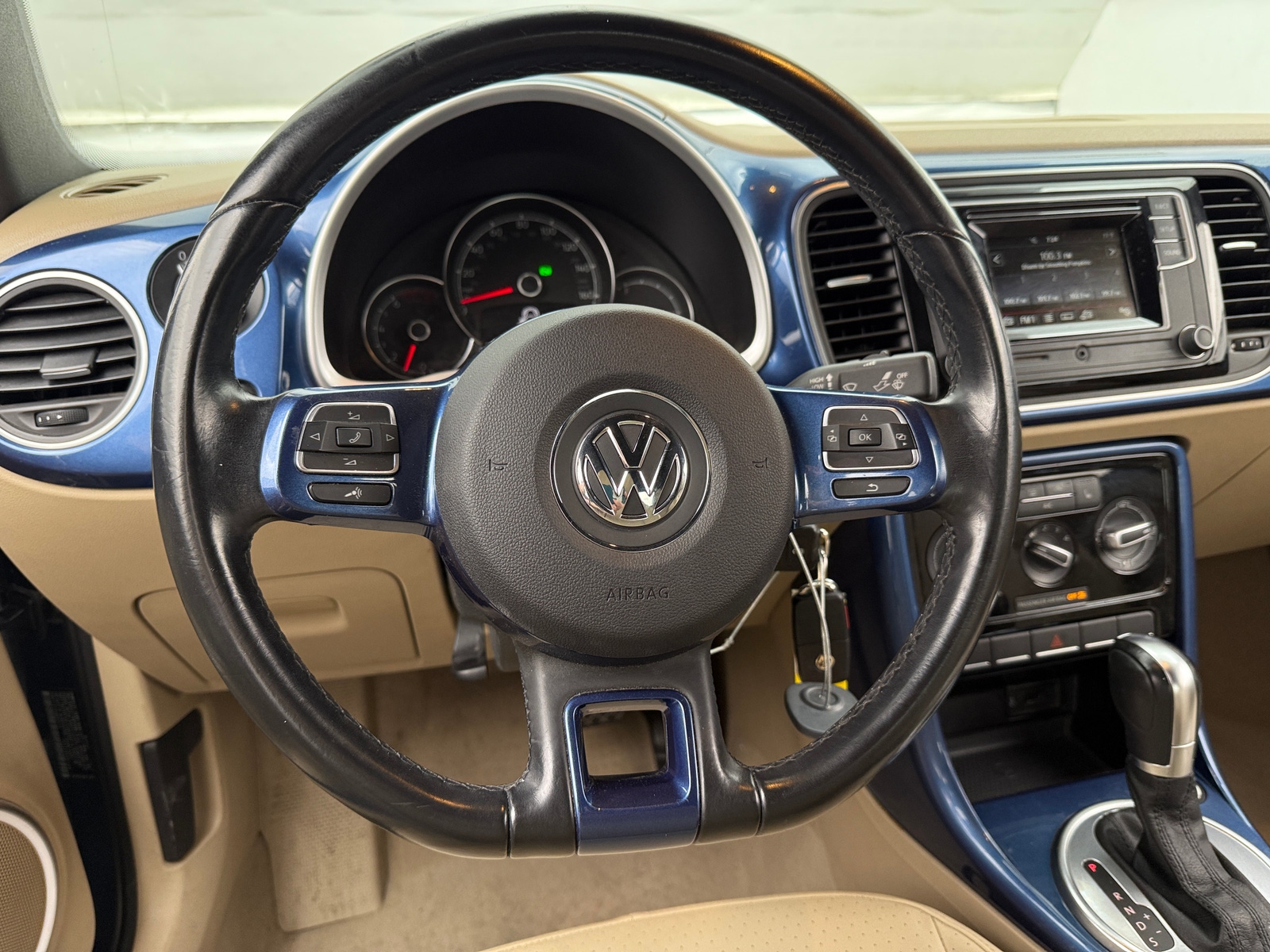 Thumbnail: 2017 Volkswagen Beetle - 5