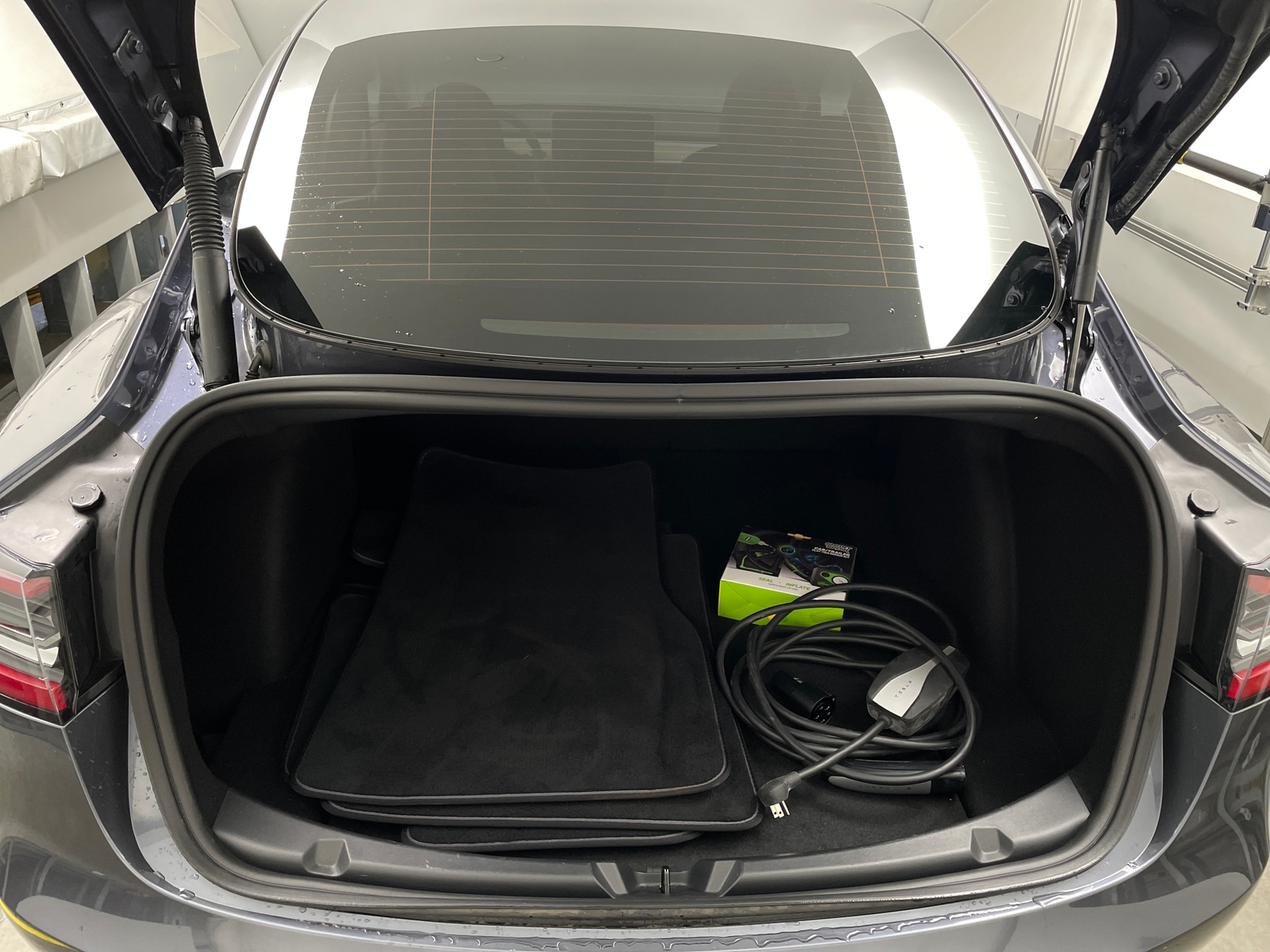 Thumbnail: 2023 Tesla Model 3 - 6