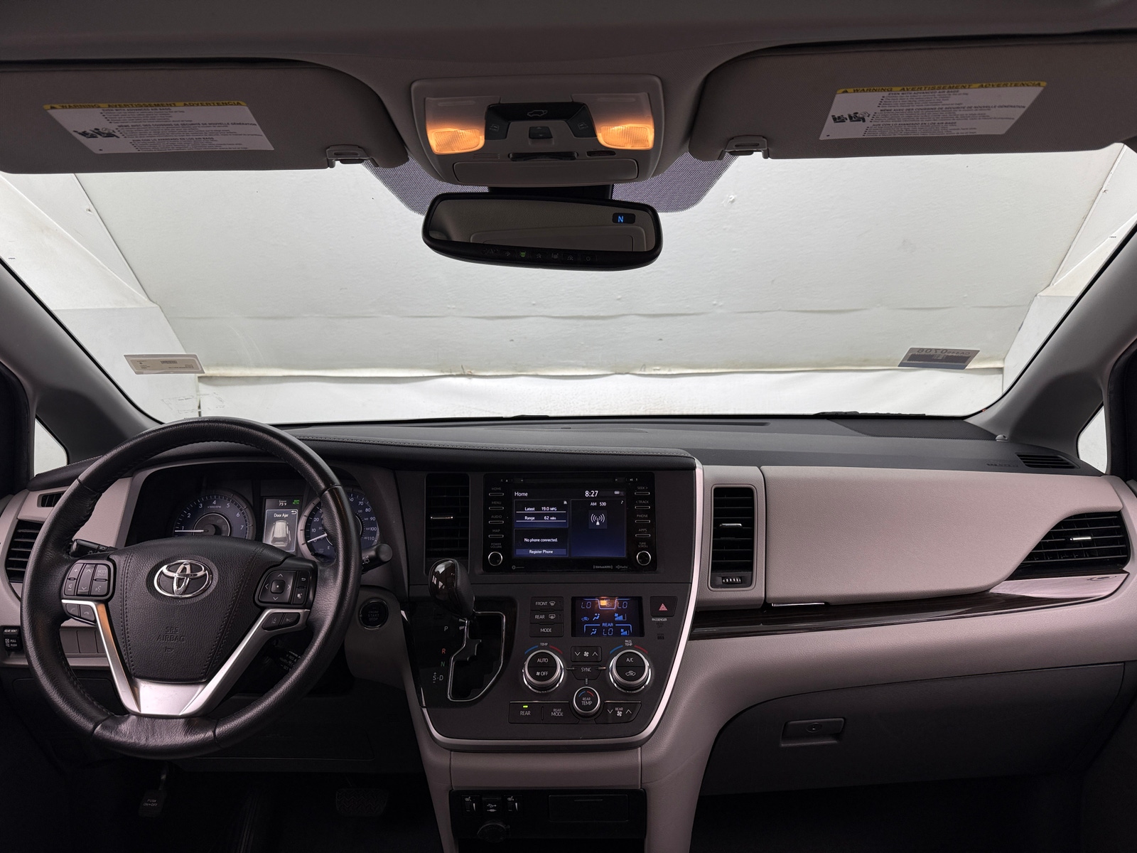 Thumbnail: 2020 Toyota Sienna - 2