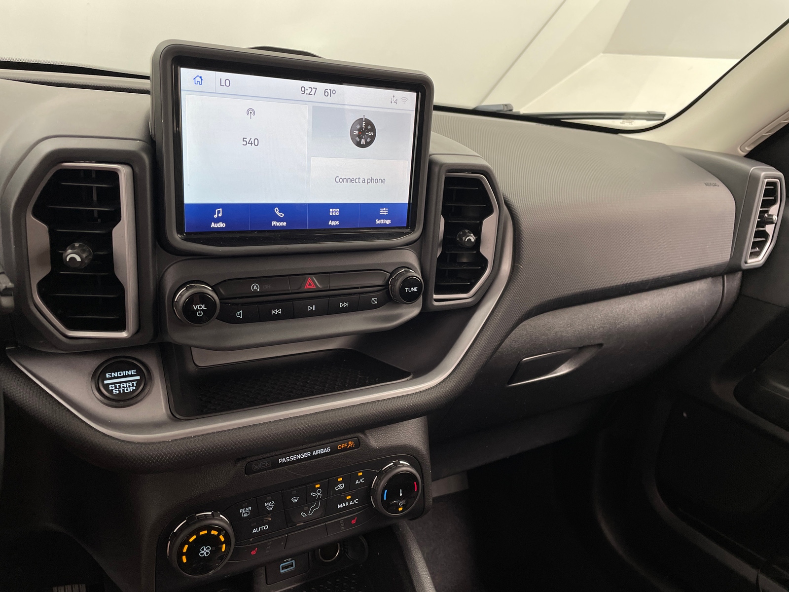 Thumbnail: 2022 Ford Bronco Sport - 4