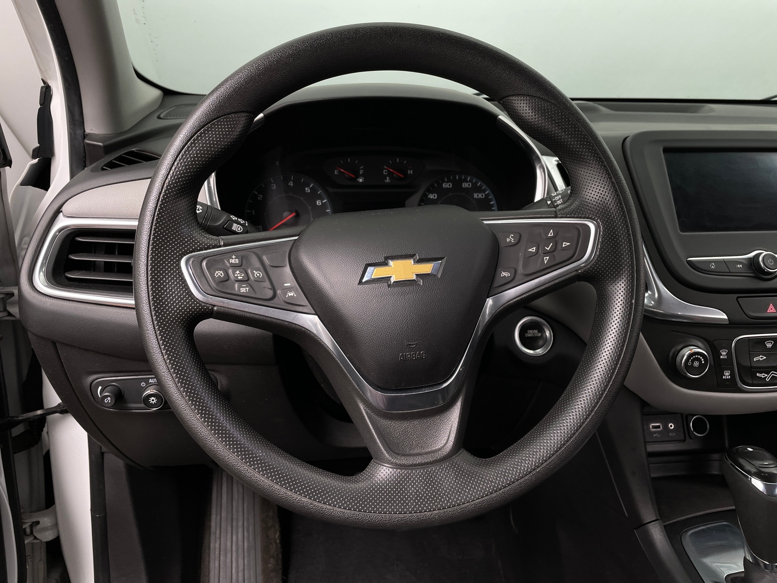 Thumbnail: 2020 Chevrolet Equinox - 5