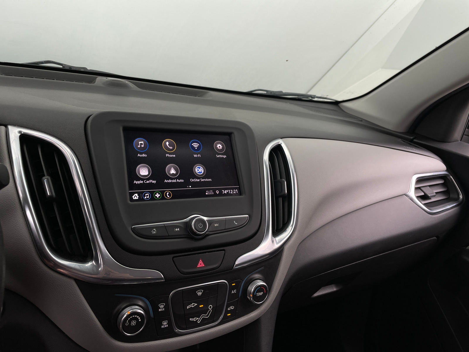 Thumbnail: 2020 Chevrolet Equinox - 4