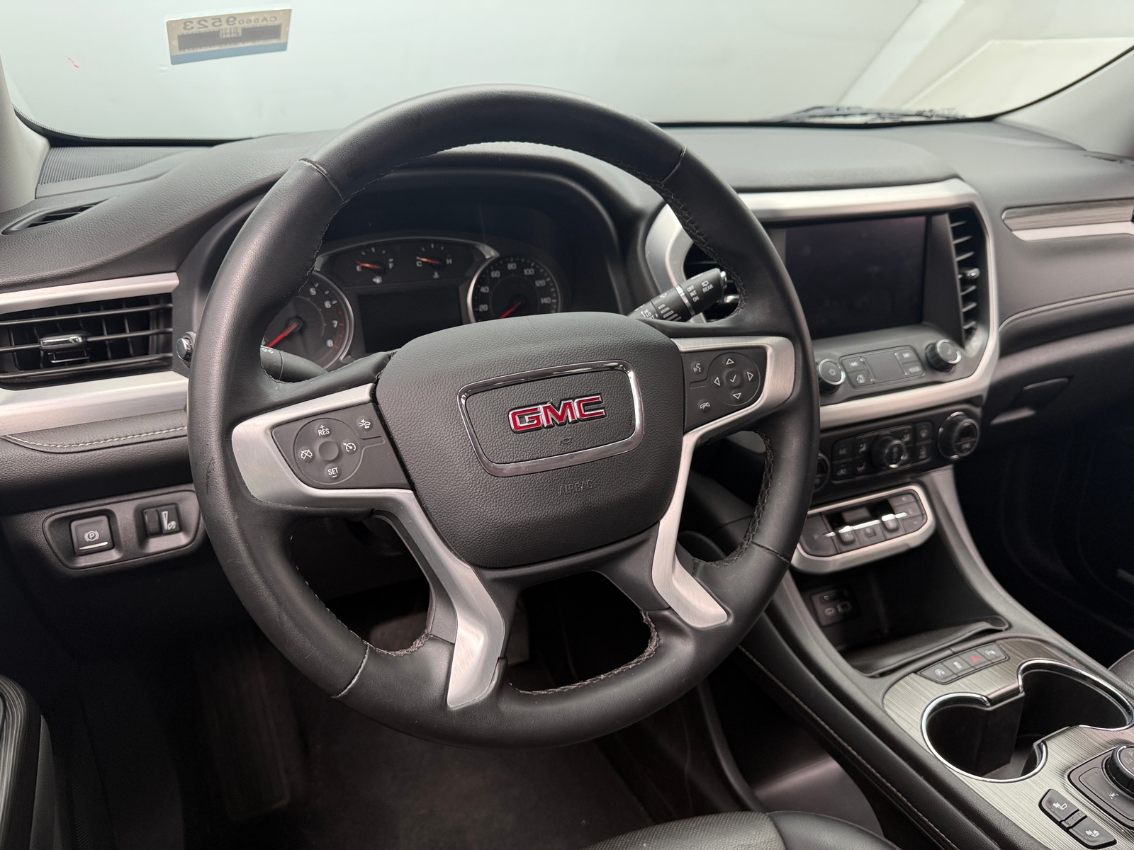 Thumbnail: 2023 GMC Acadia - 4