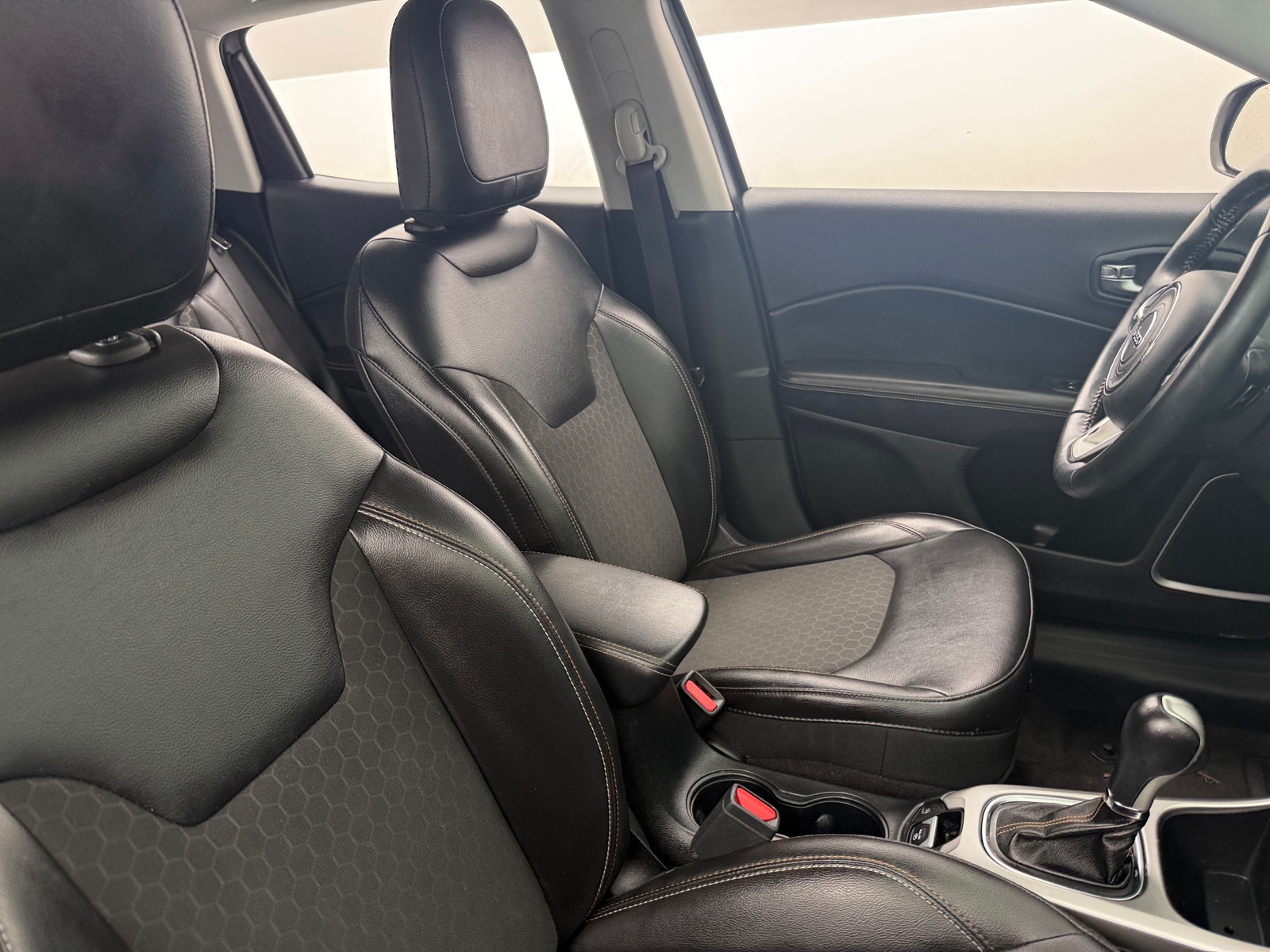 Thumbnail: 2018 Jeep Compass - 2