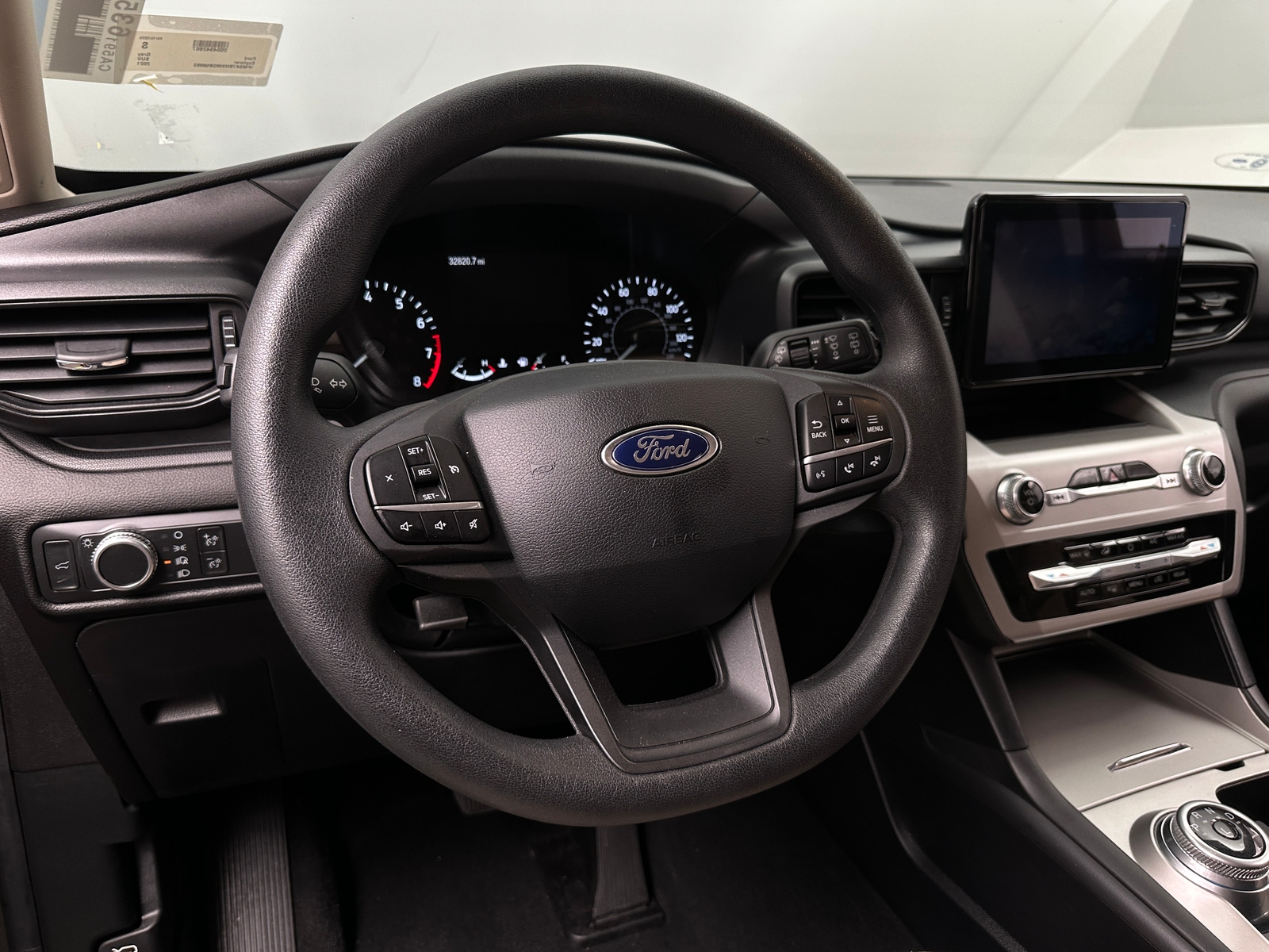 Thumbnail: 2021 Ford Explorer - 5