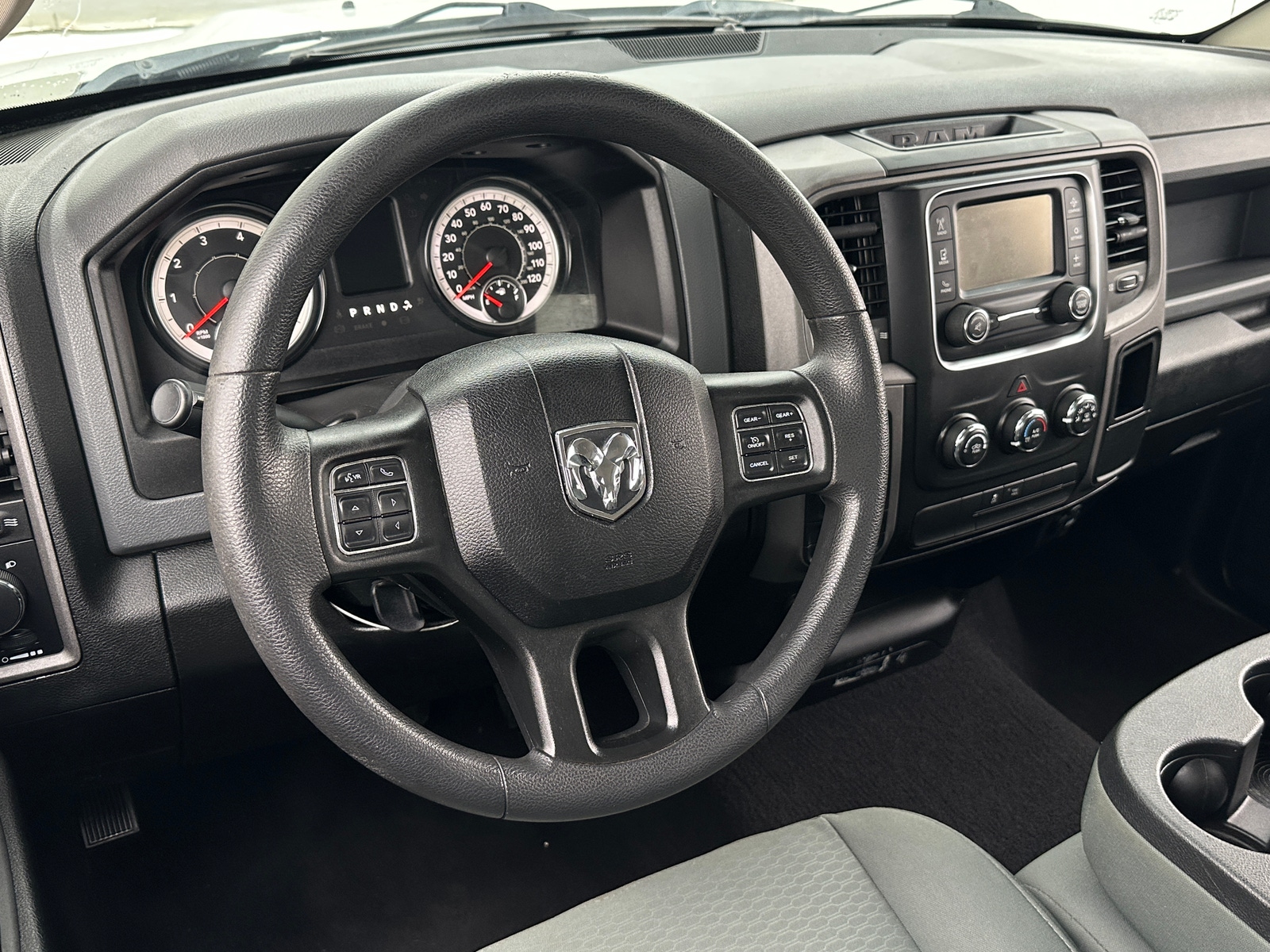 Thumbnail: 2020 RAM 1500 Classic - 5