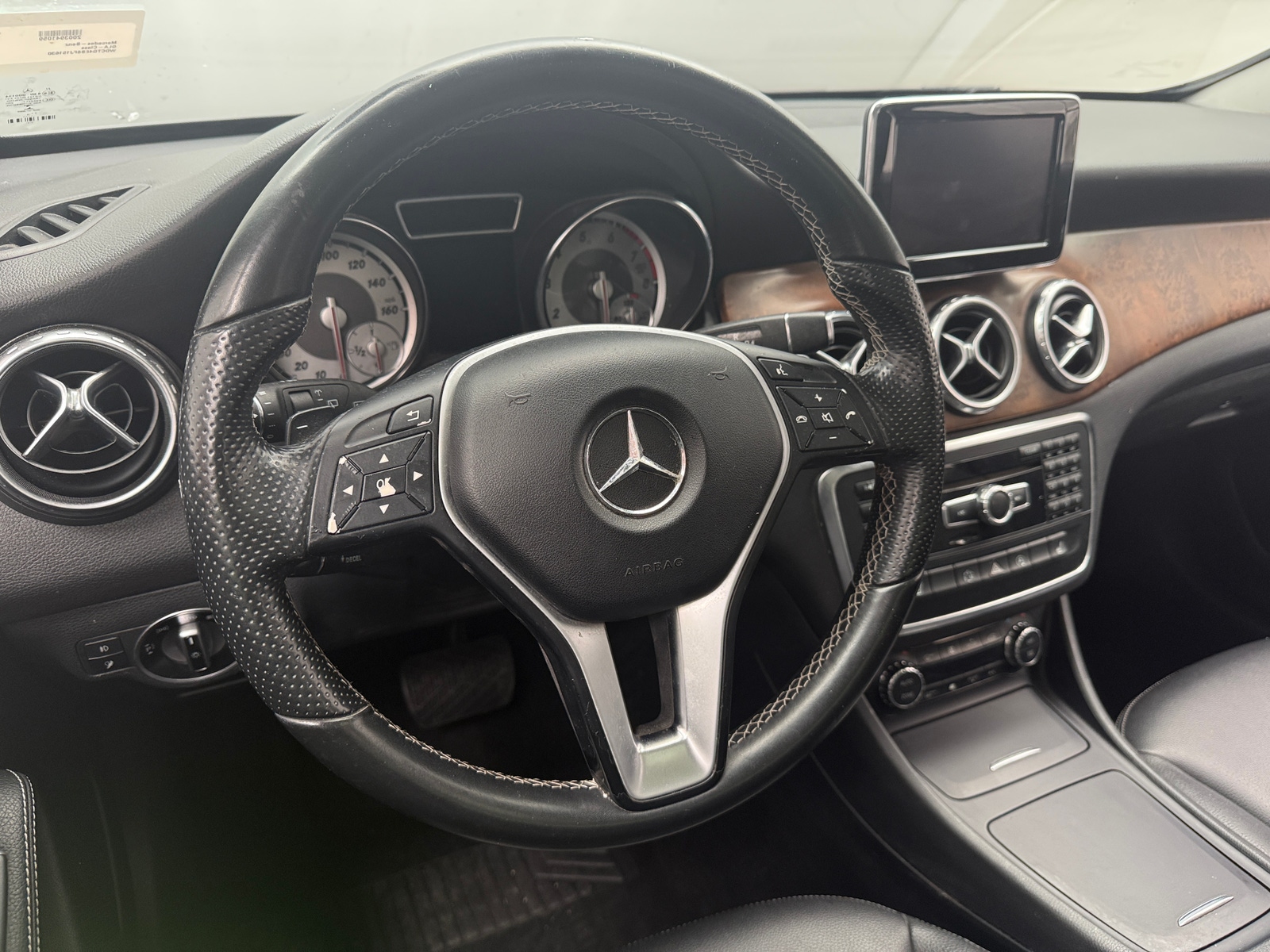 Thumbnail: 2015 Mercedes-Benz GLA - 5