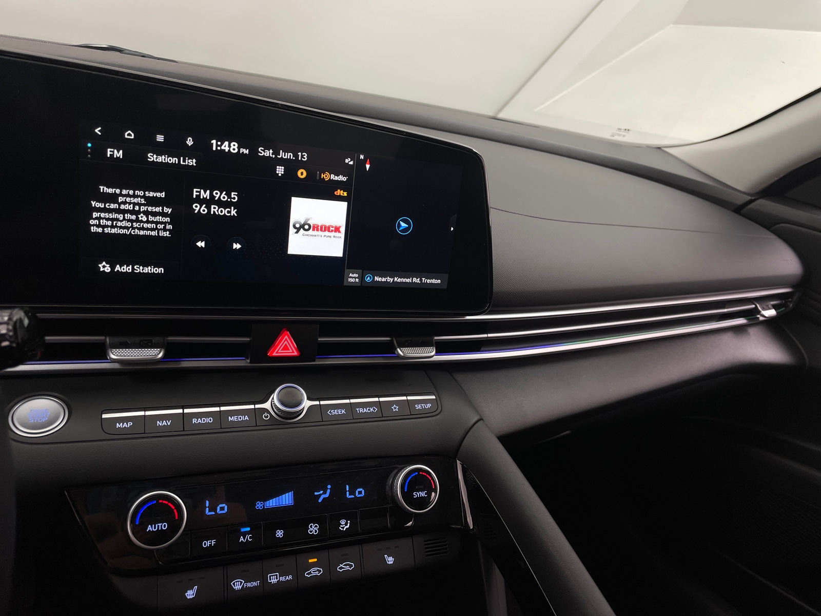 Thumbnail: 2024 Hyundai Elantra - 4