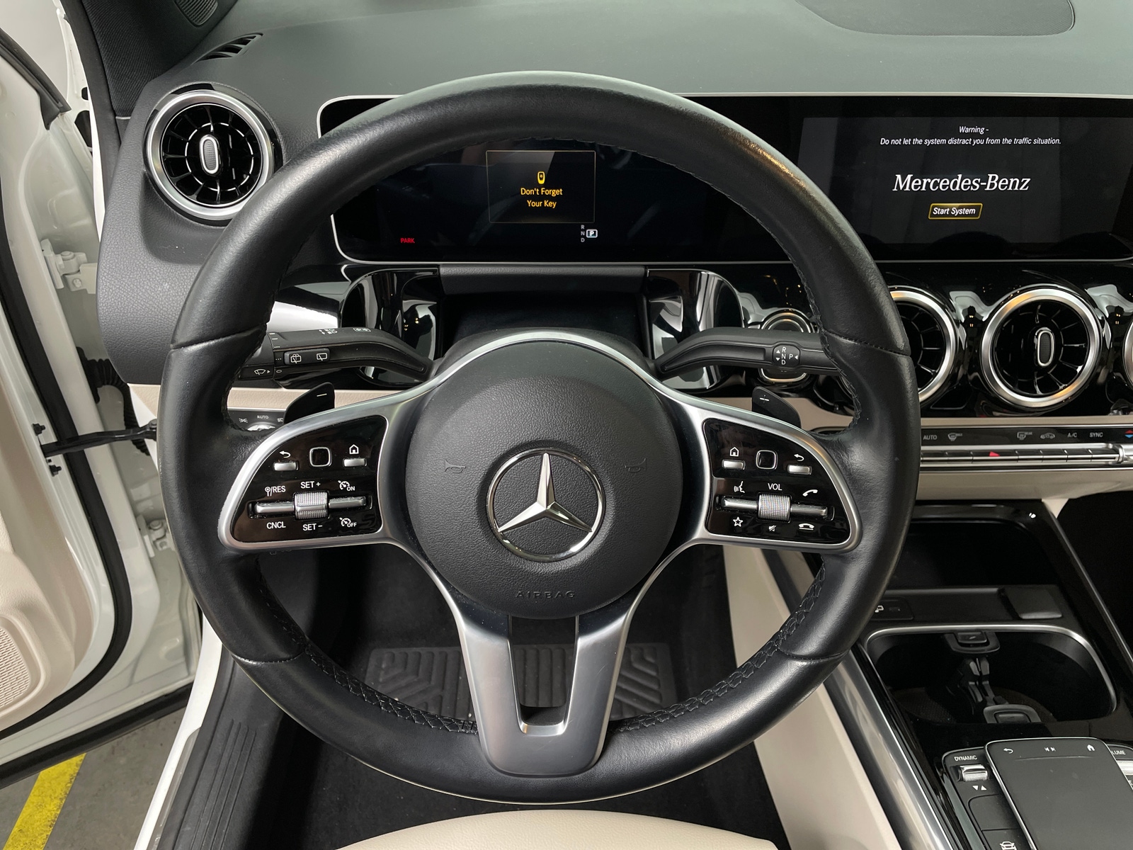 Thumbnail: 2021 Mercedes-Benz GLA - 4