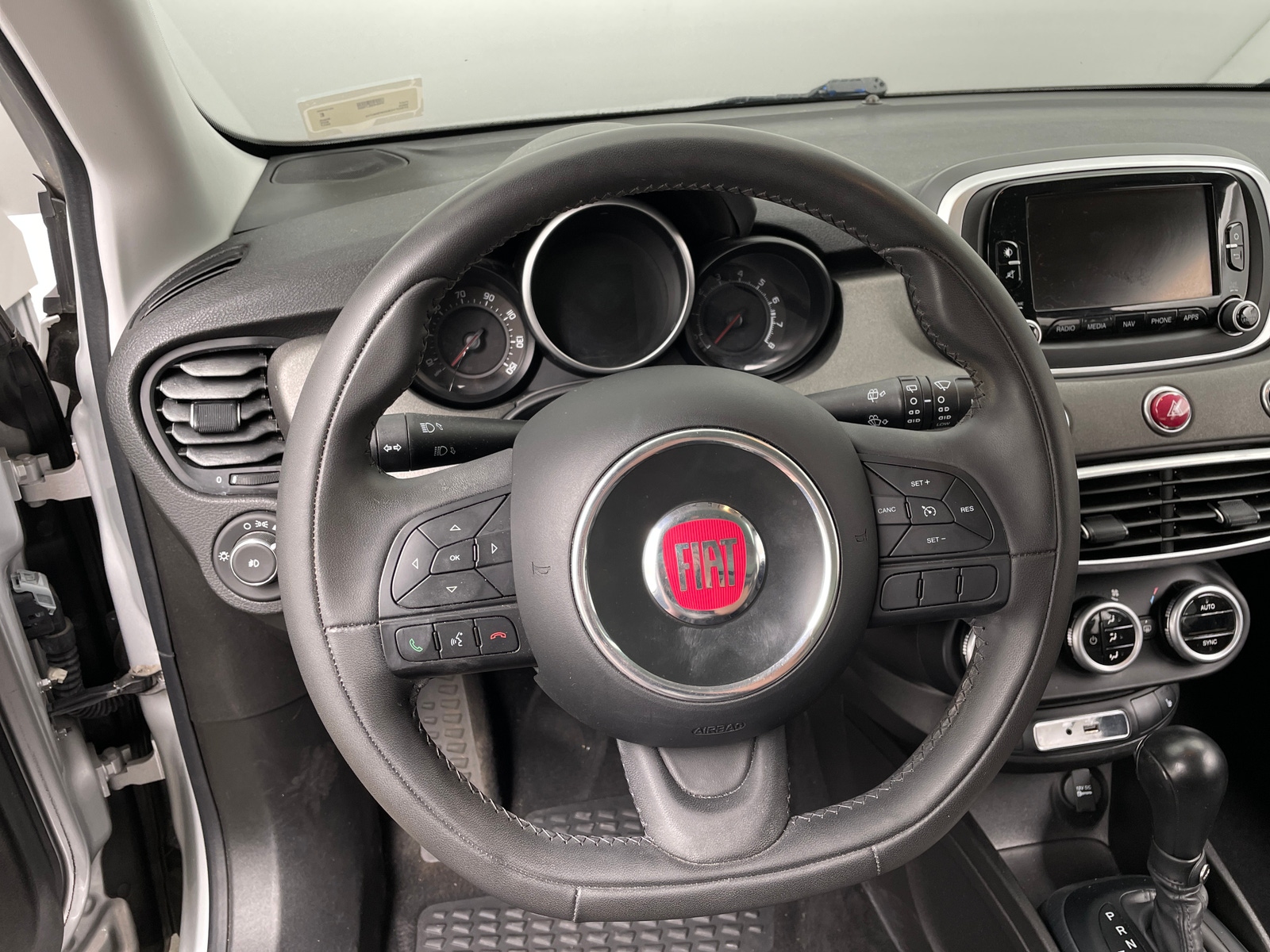 Thumbnail: 2017 Fiat 500X - 4