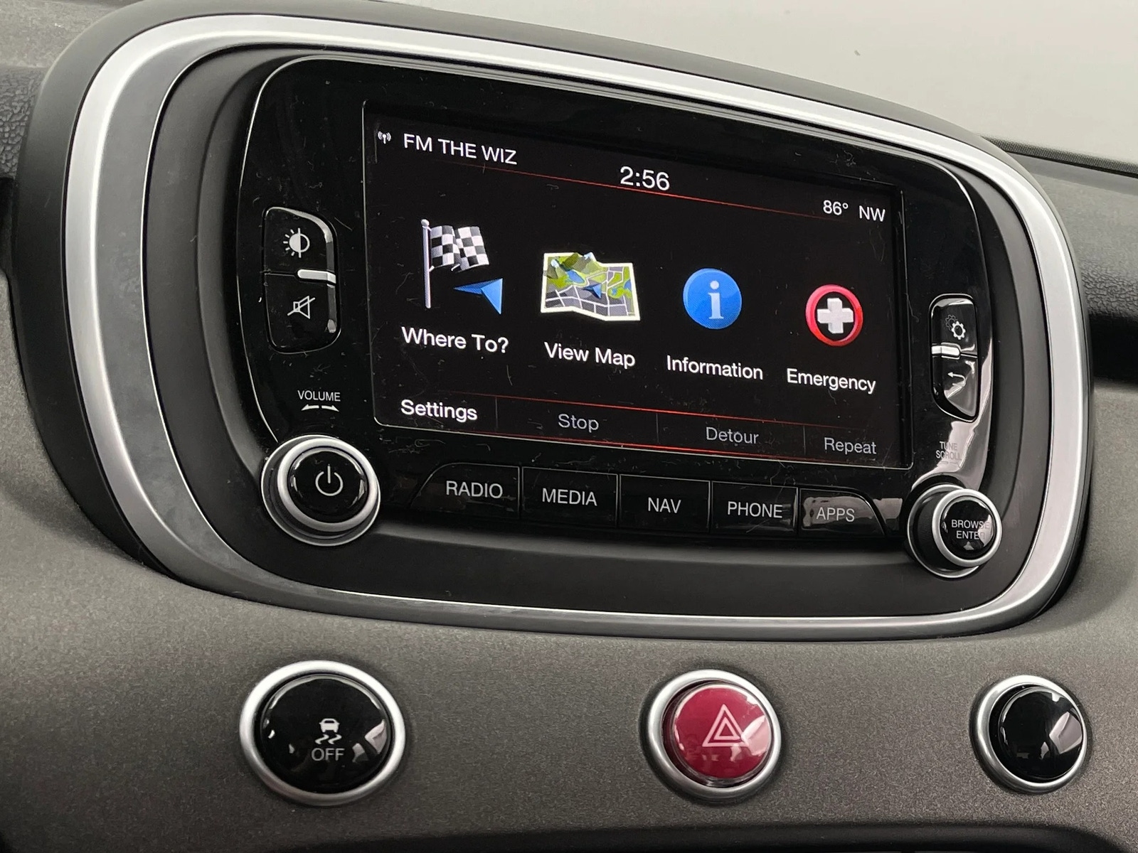 Thumbnail: 2017 Fiat 500X - 3