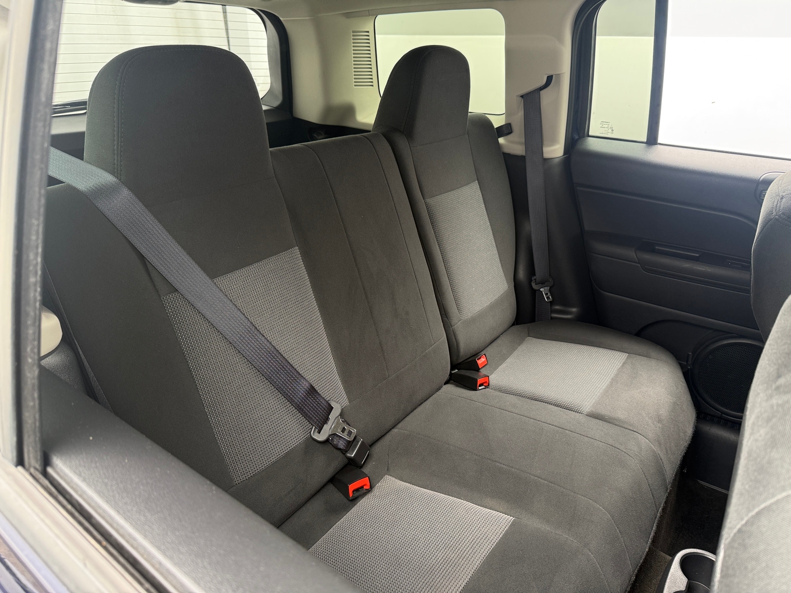 Thumbnail: 2015 Jeep Patriot - 6