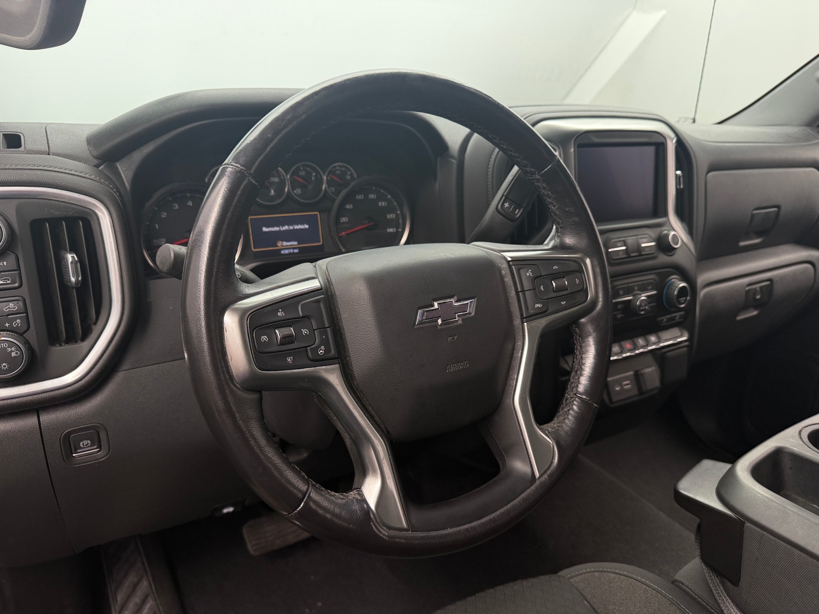 Thumbnail: 2021 Chevrolet Silverado 1500 - 5