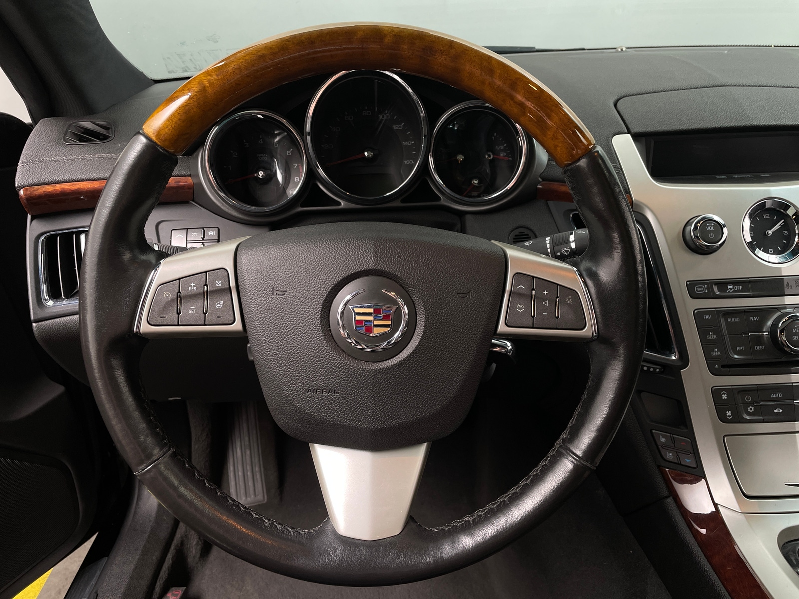 Thumbnail: 2014 Cadillac CTS - 3