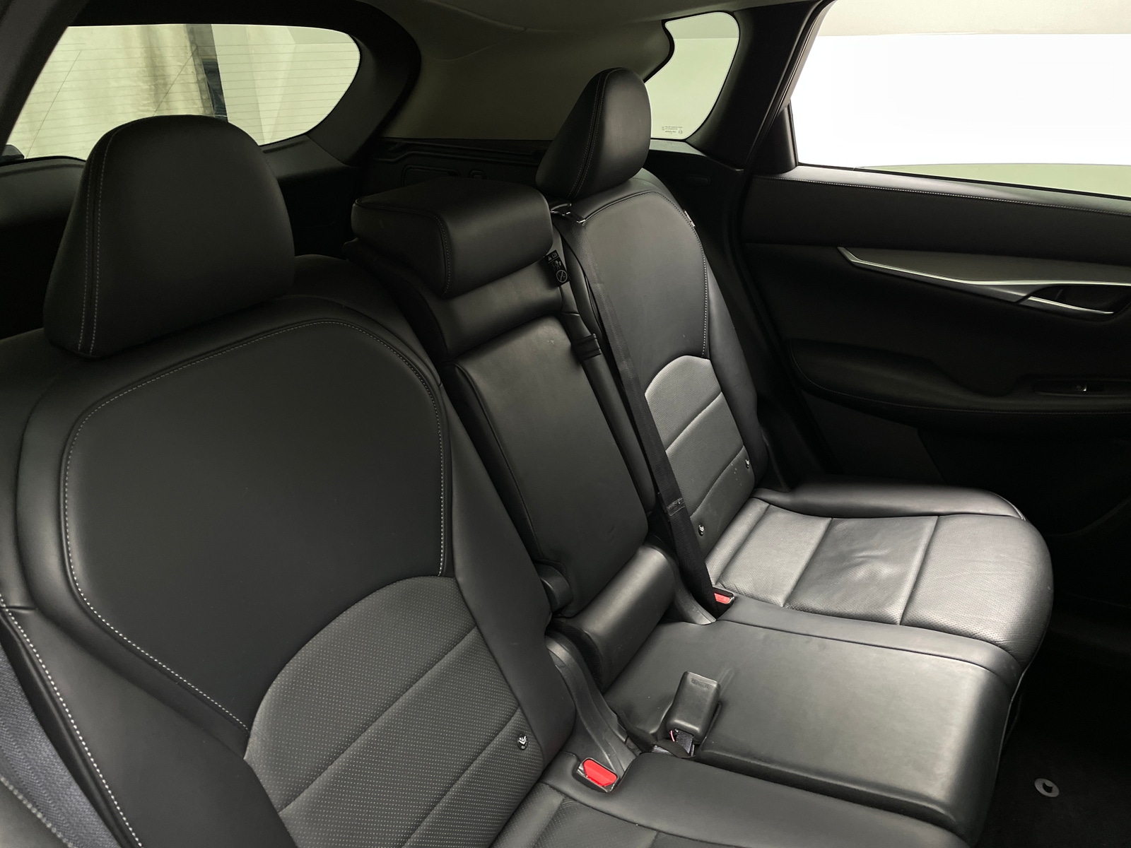 Thumbnail: 2022 INFINITI QX50 - 5