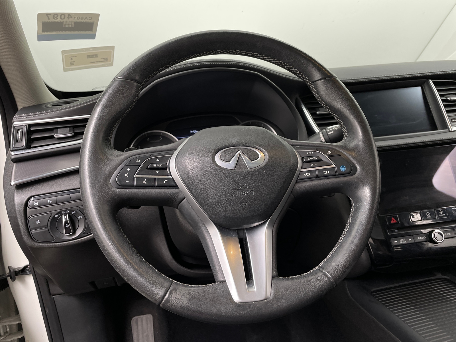 Thumbnail: 2022 INFINITI QX50 - 4