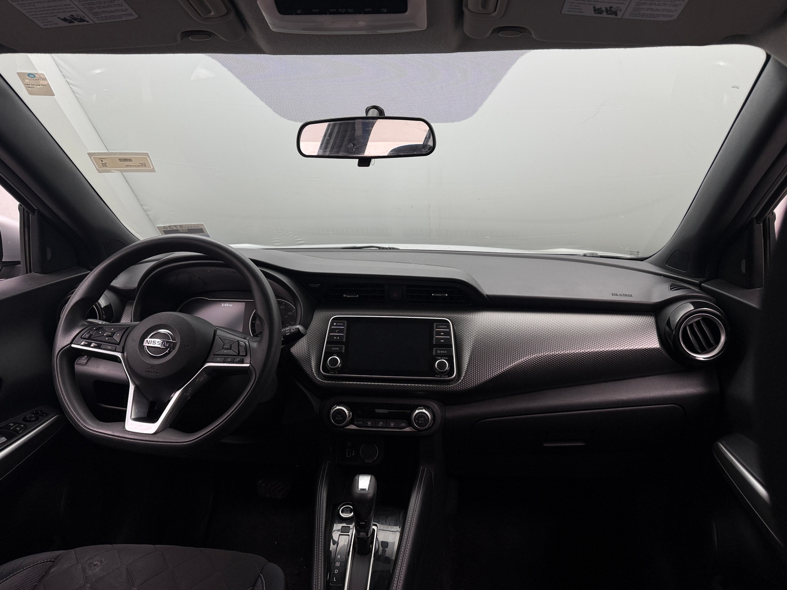 Thumbnail: 2018 Nissan Kicks - 3