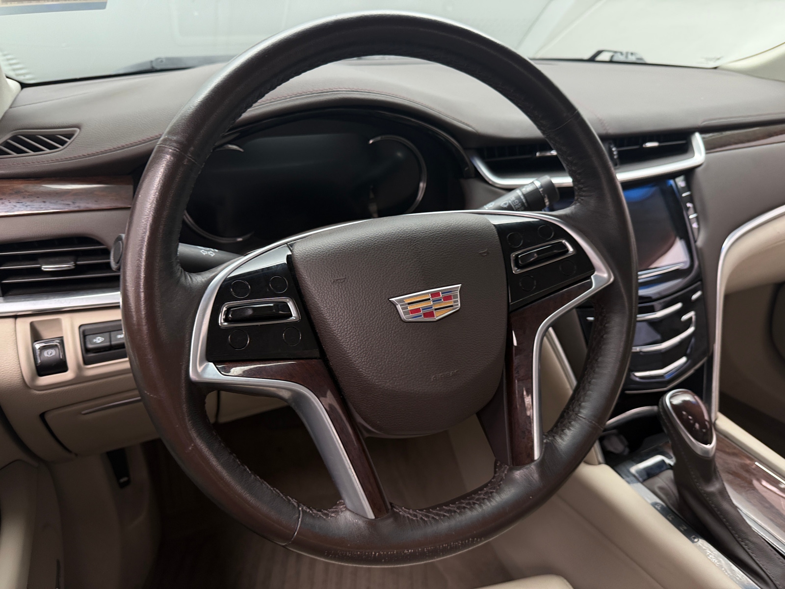 Thumbnail: 2017 Cadillac XTS - 4