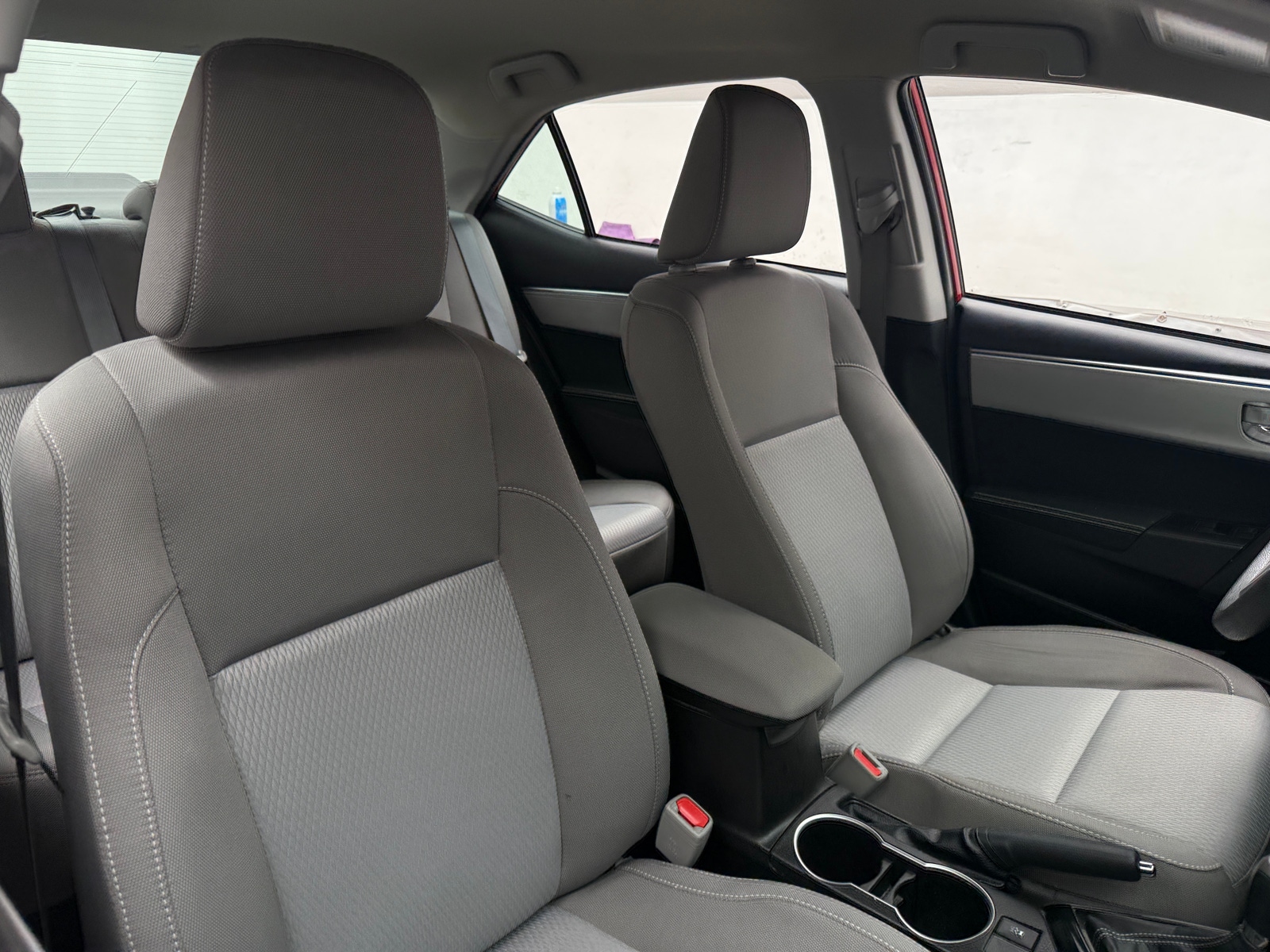 Thumbnail: 2016 Toyota Corolla - 2