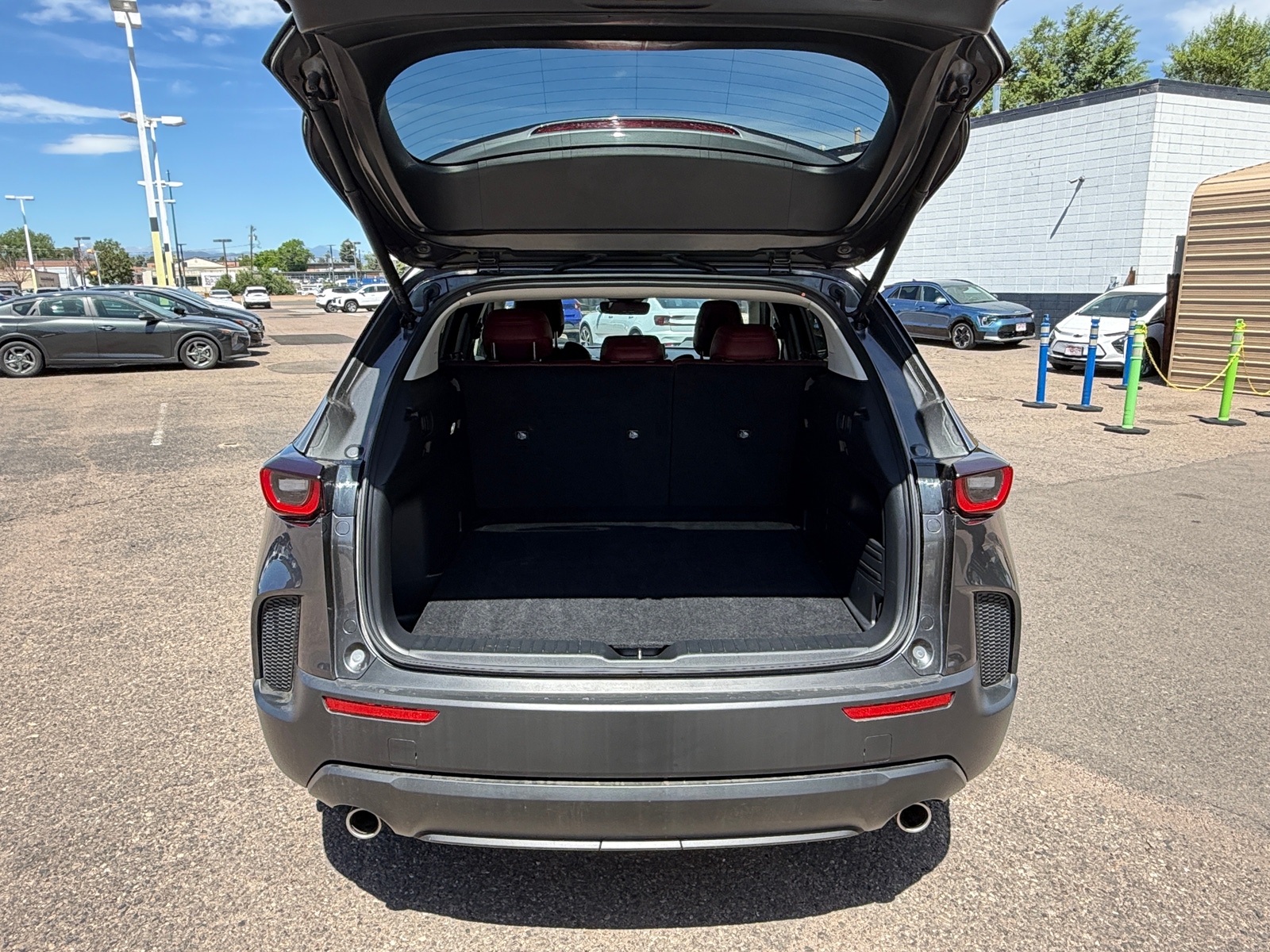 Thumbnail: 2025 Mazda CX-50 - 5