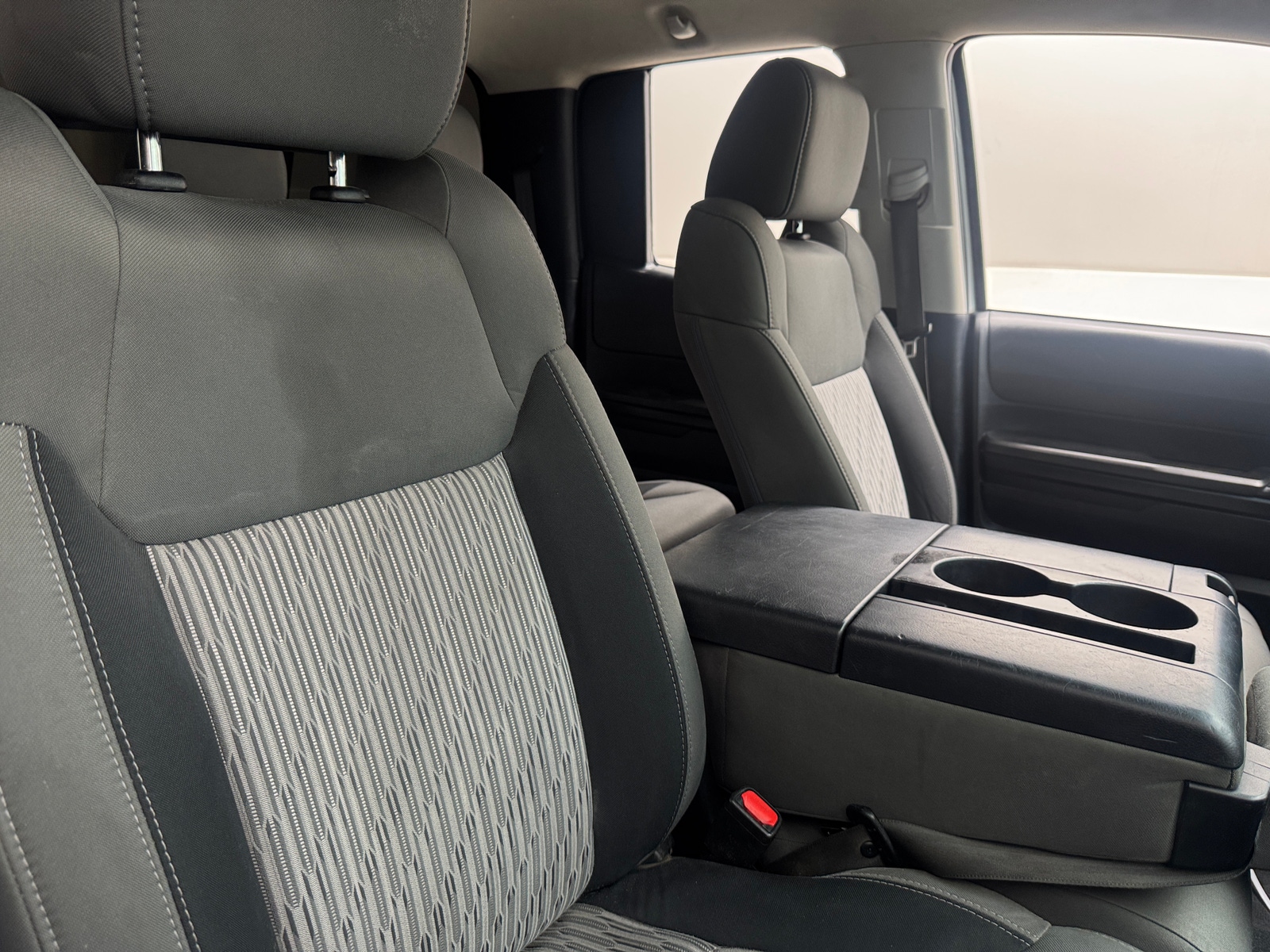Thumbnail: 2015 Toyota Tundra - 2