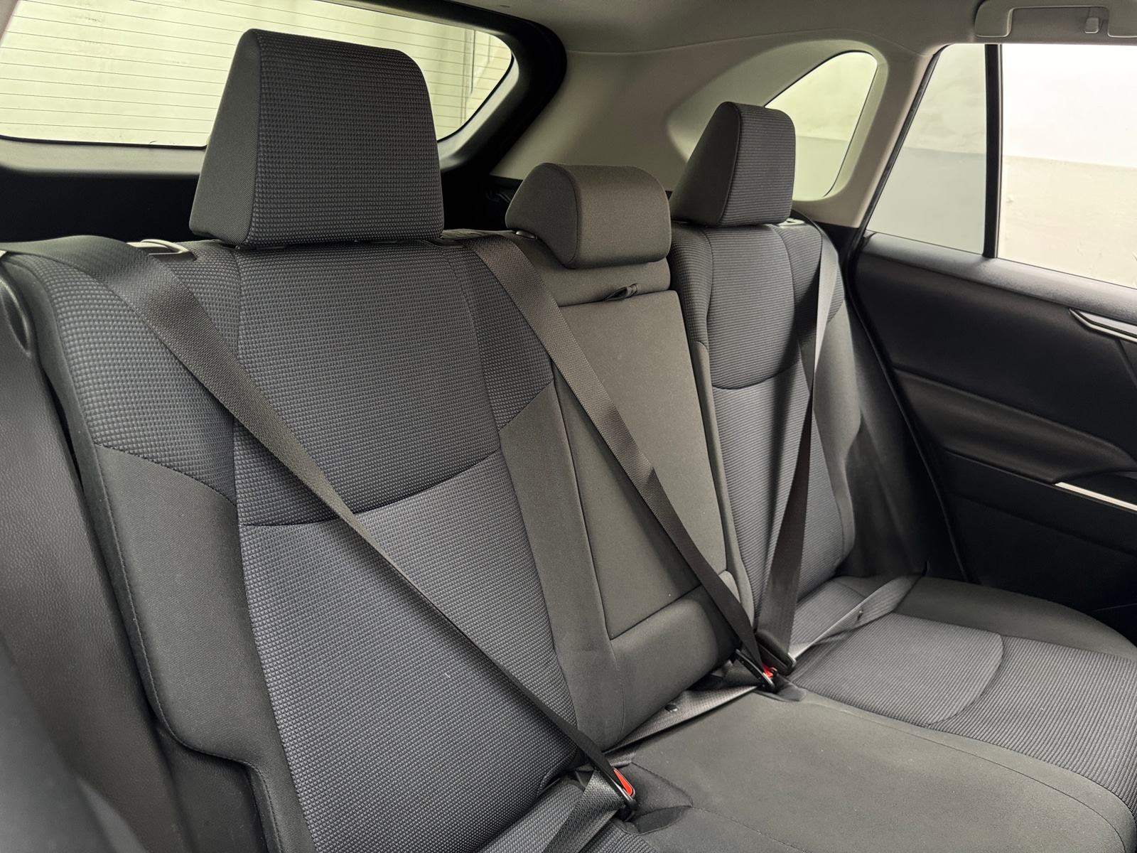 Thumbnail: 2019 Toyota RAV4 - 6