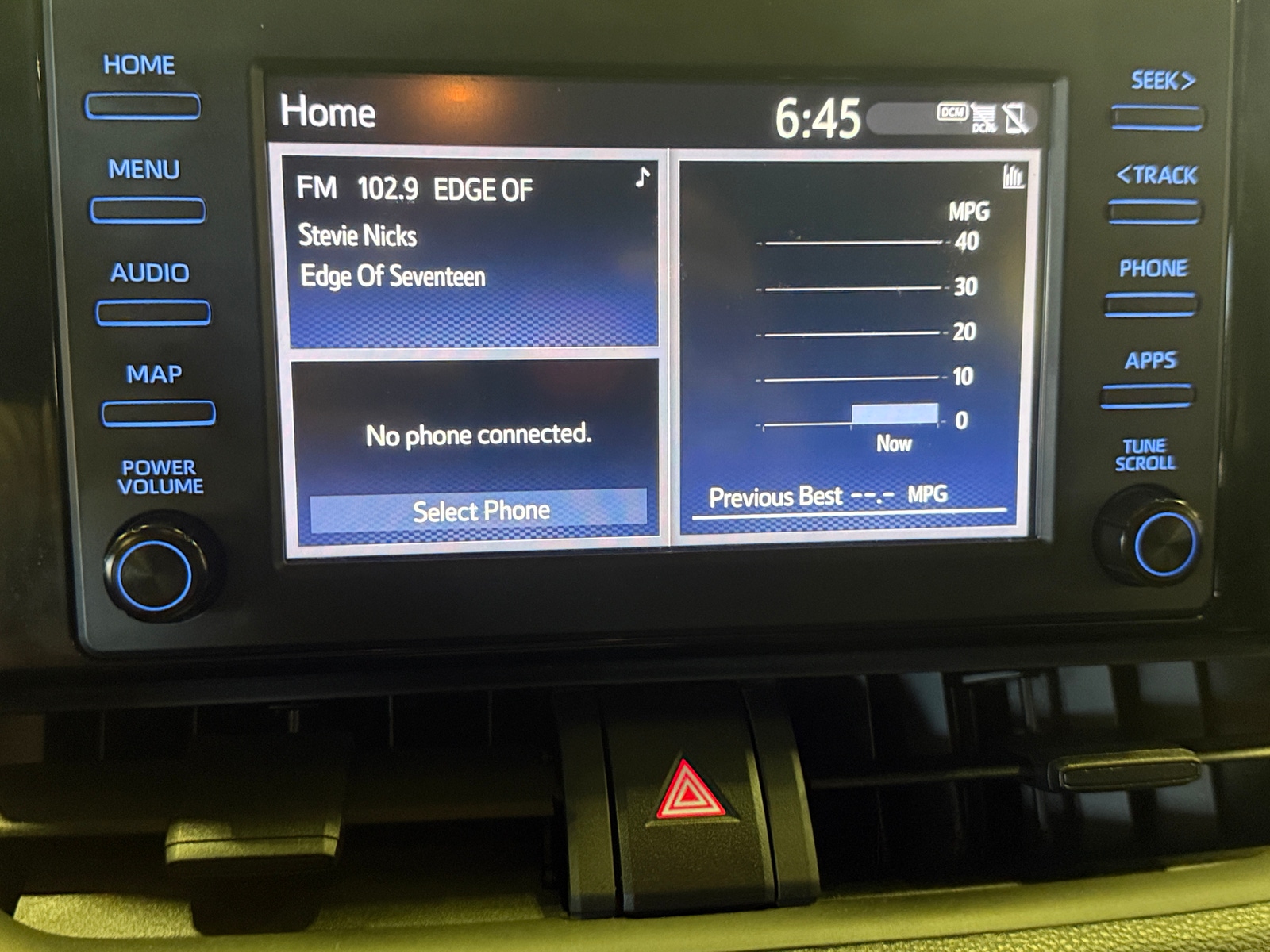 Thumbnail: 2019 Toyota RAV4 - 4