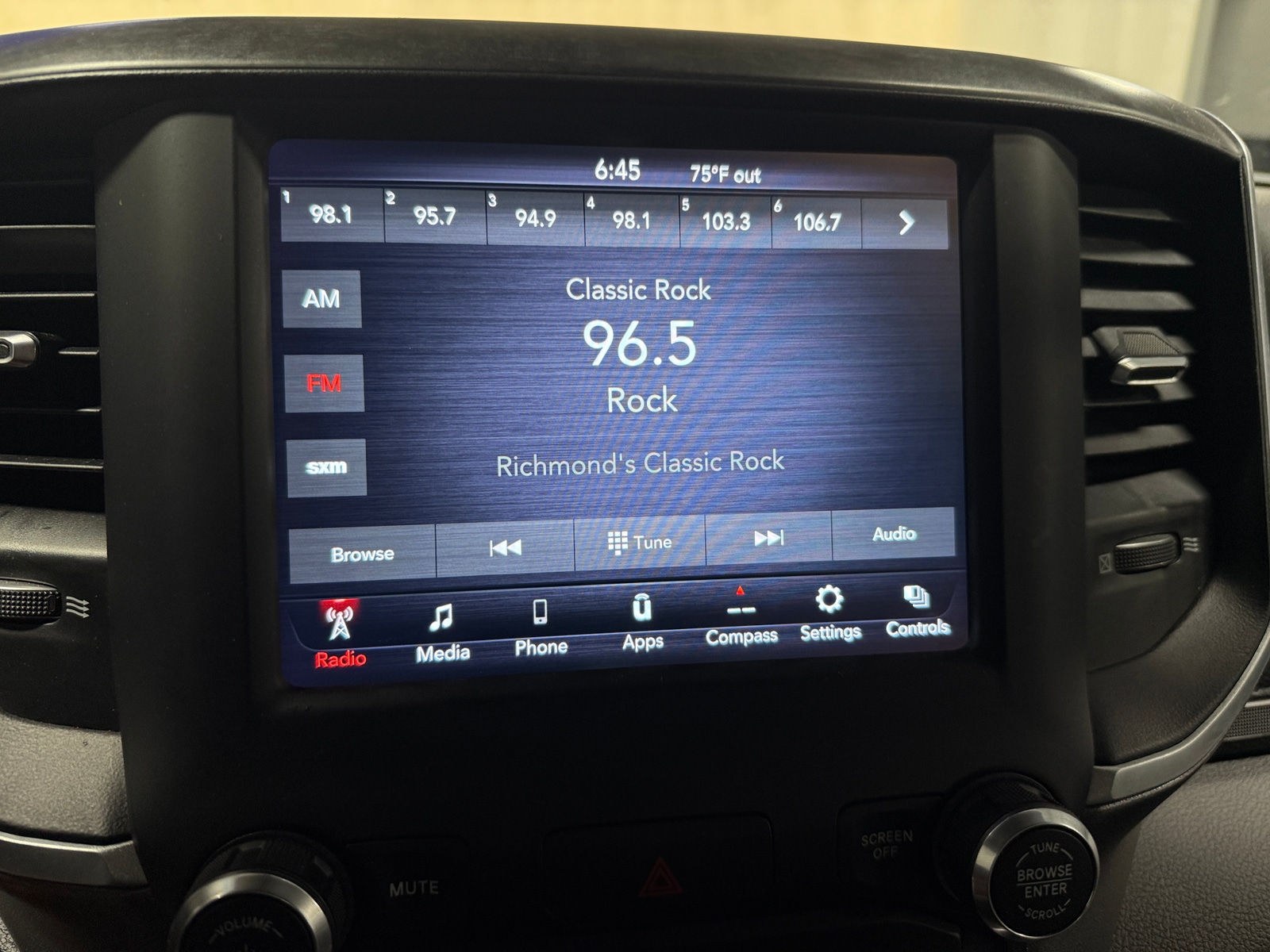 Thumbnail: 2021 RAM 1500 - 4