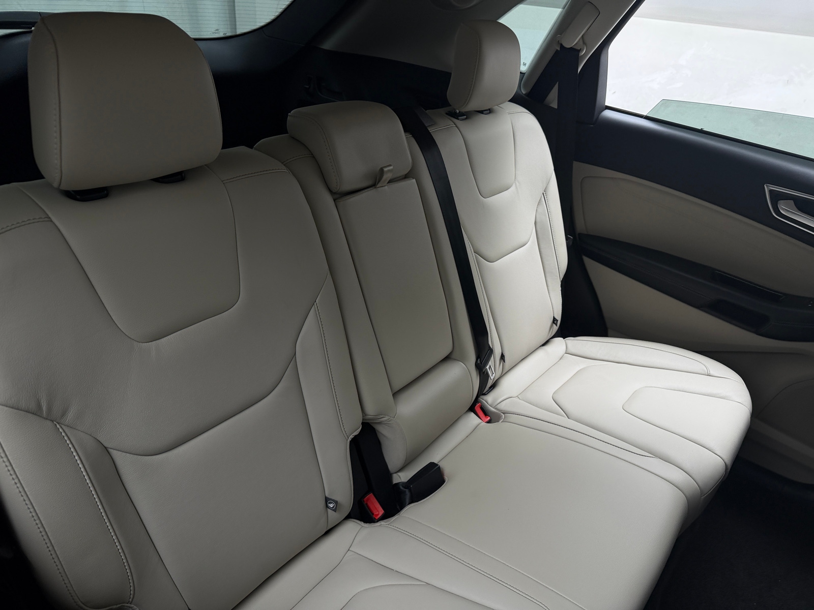 Thumbnail: 2017 Ford Edge - 5