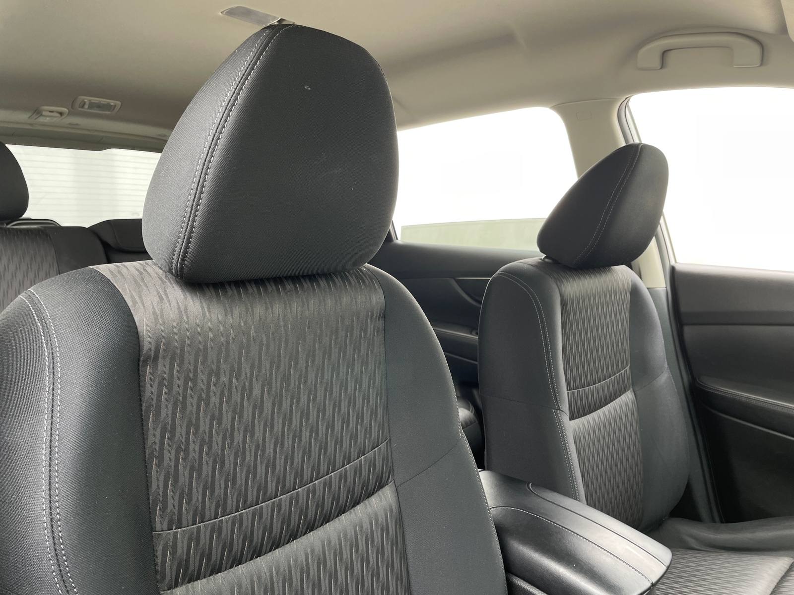 Thumbnail: 2017 Nissan Rogue - 2