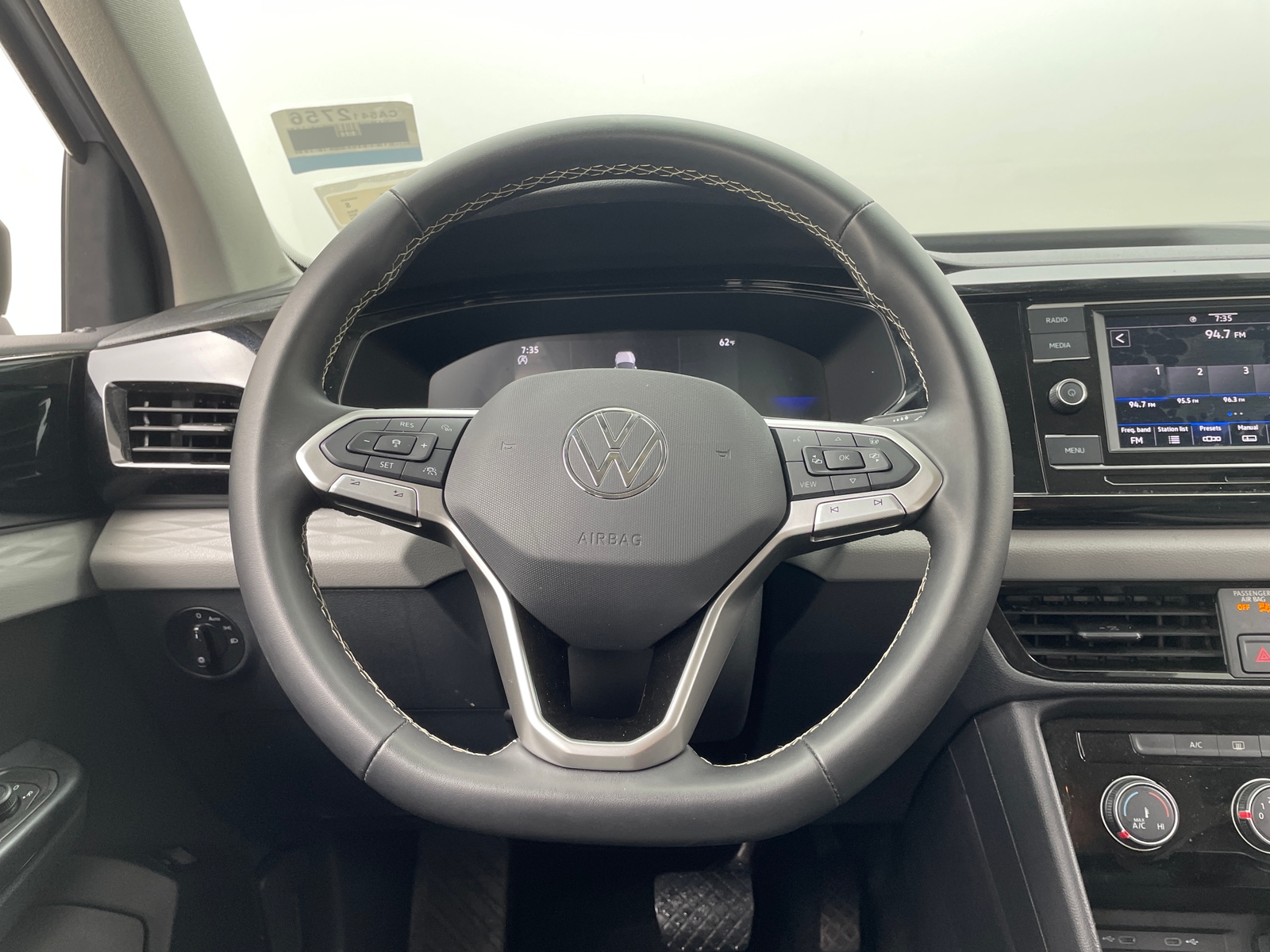 Thumbnail: 2024 Volkswagen Taos - 5